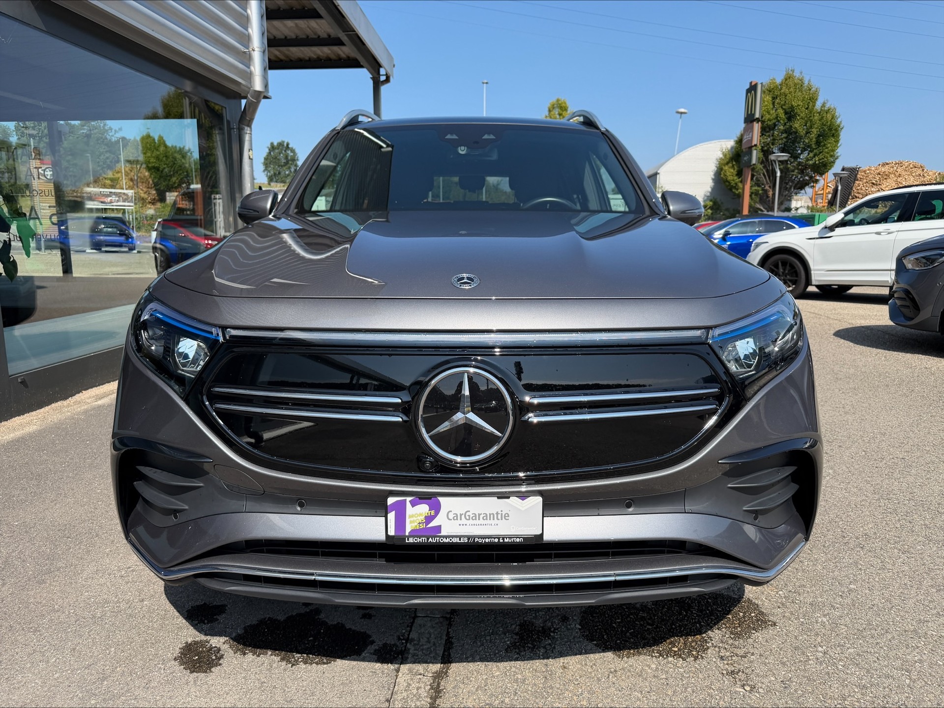 MERCEDES-BENZ EQB 350 AMG Line 4Matic-showroom-element-2