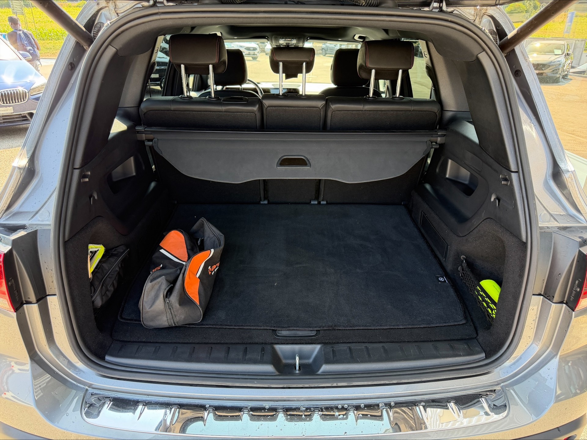 MERCEDES-BENZ EQB 350 AMG Line 4Matic-image-13
