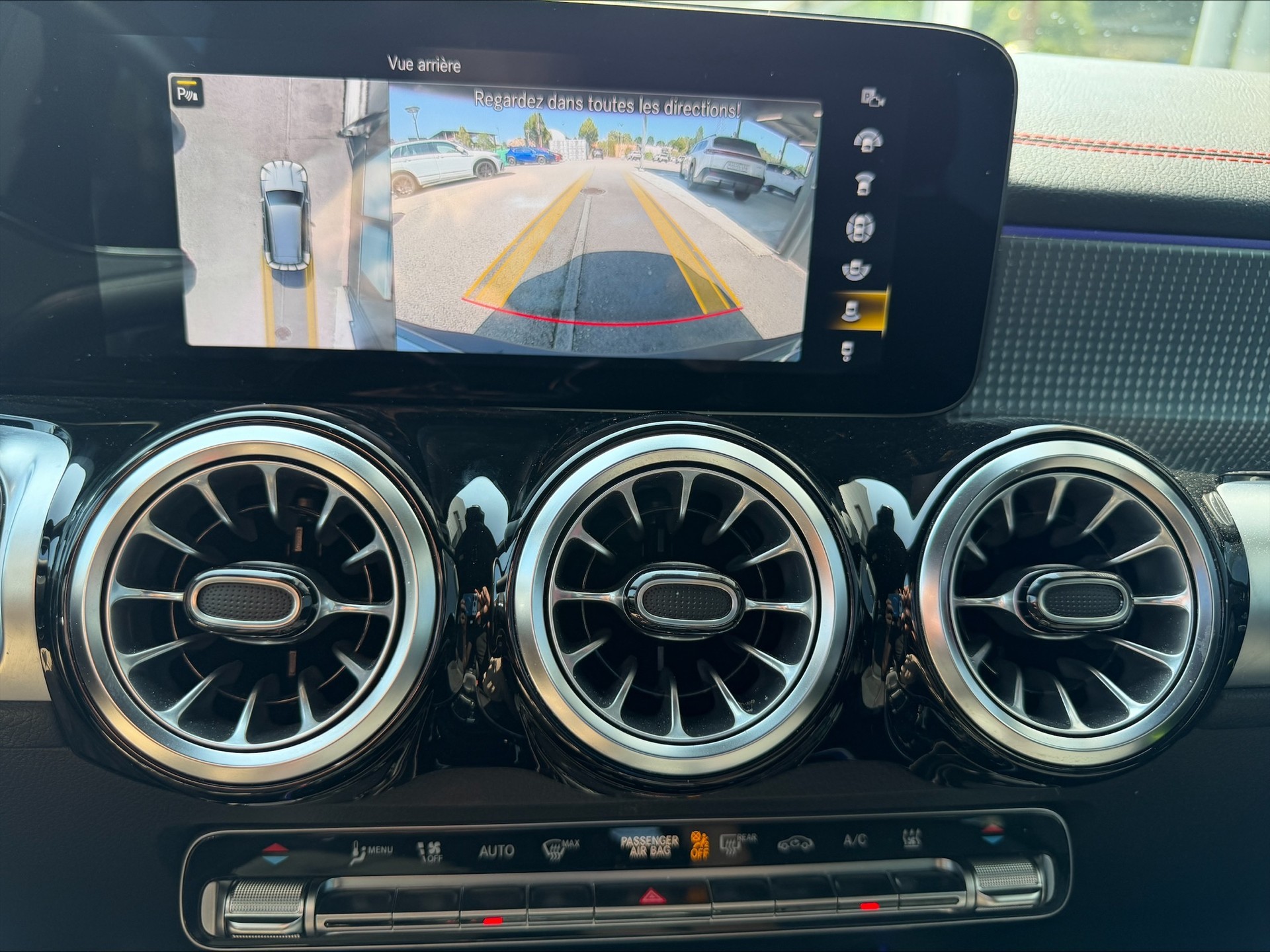 MERCEDES-BENZ EQB 350 AMG Line 4Matic-image-6