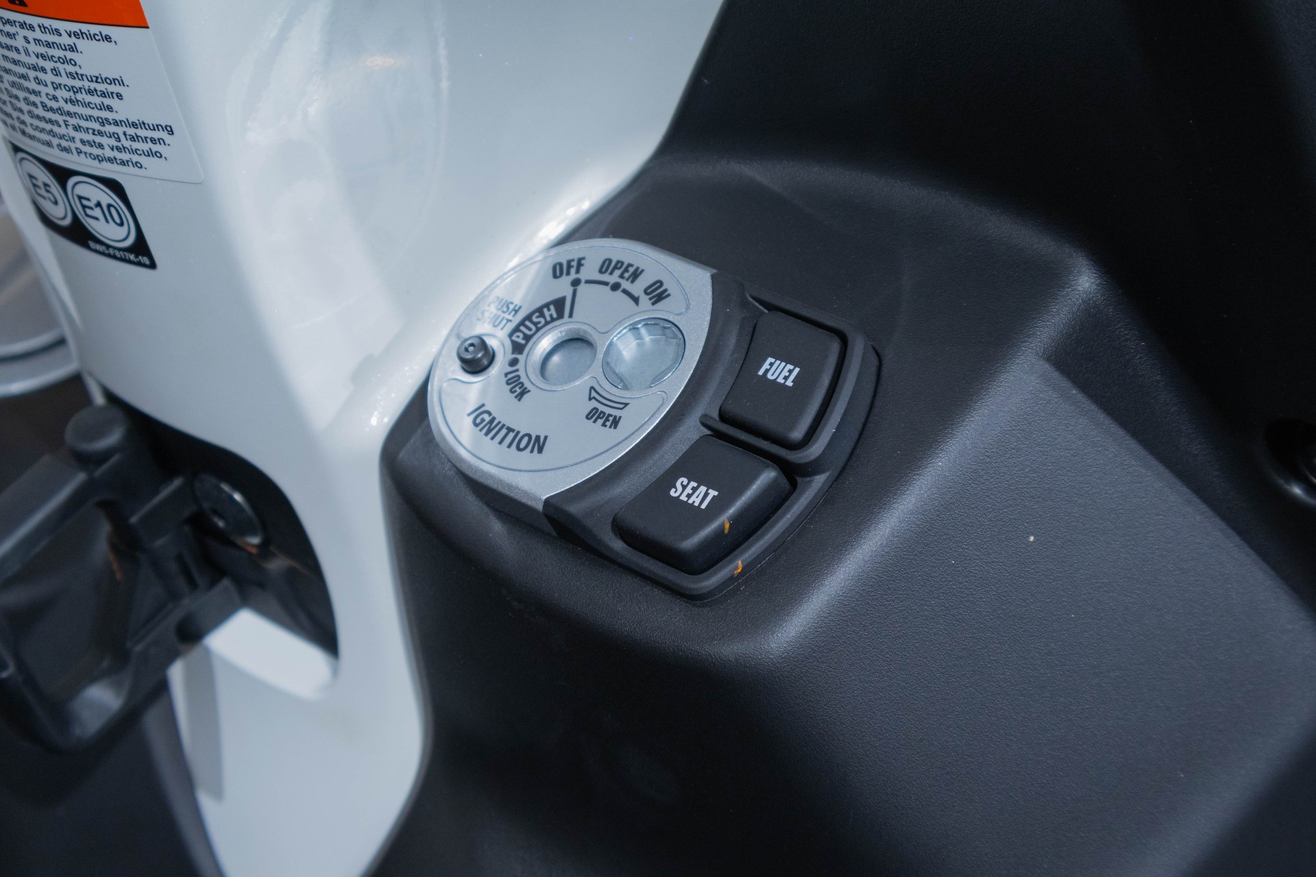 YAMAHA D'elight-image-12