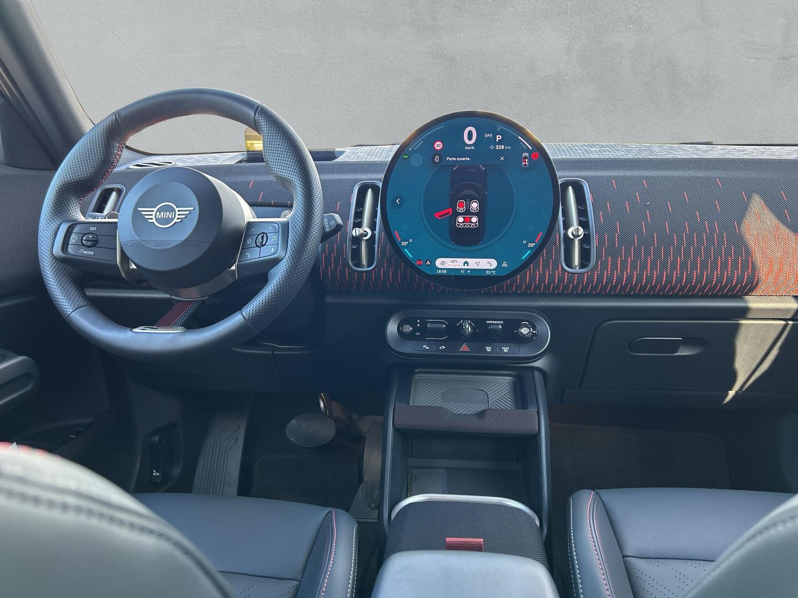 MINI Countryman C JCW Trim U25 1.5i (CH)-image-16