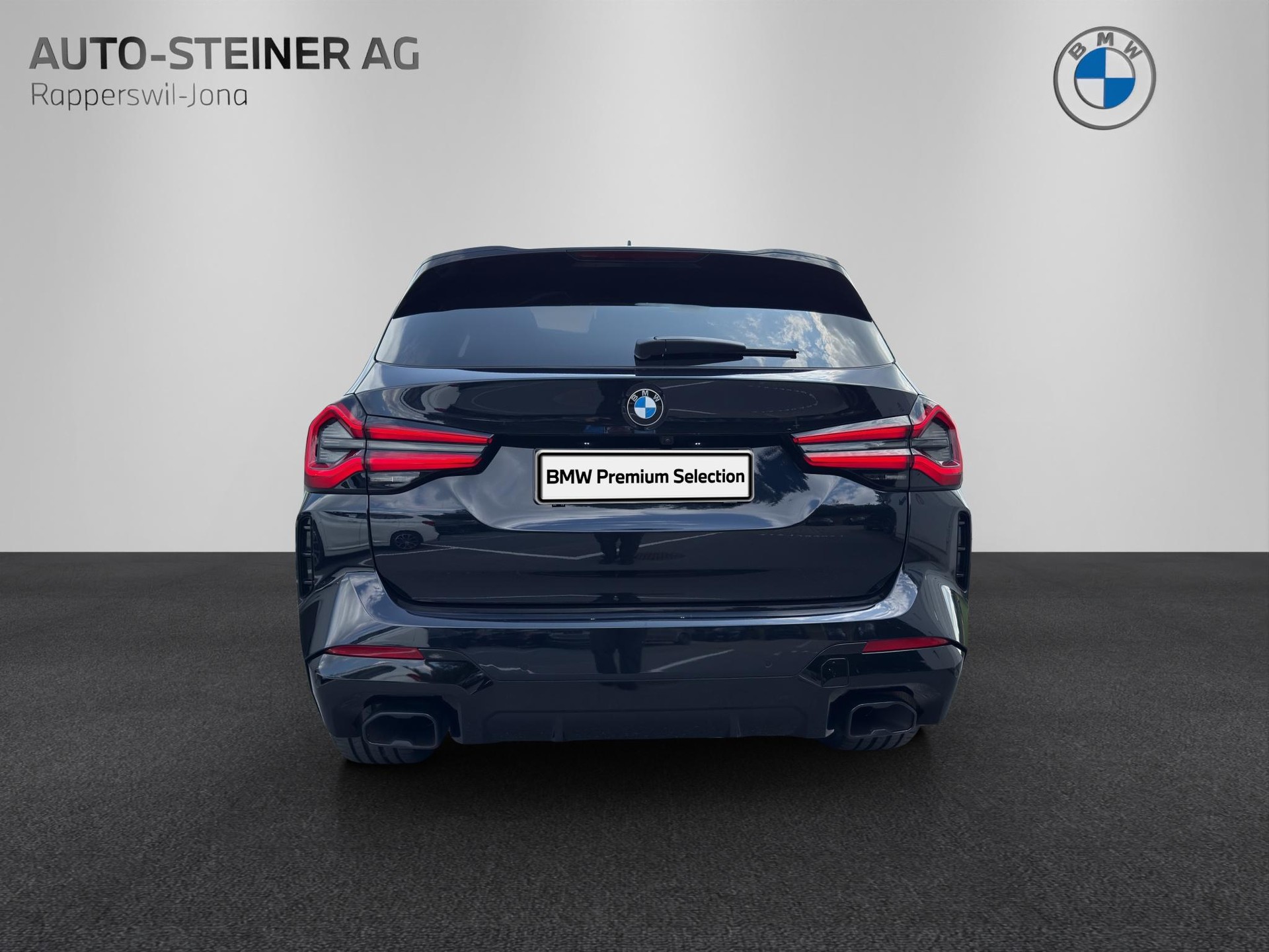 BMW X3 M40d-showroom-element-3