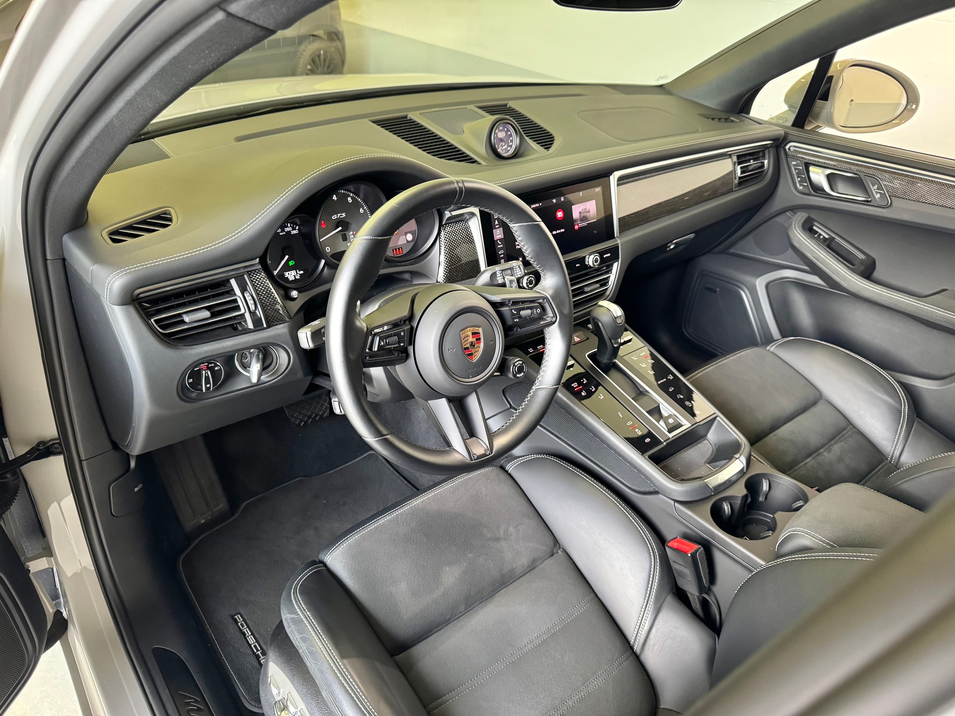 PORSCHE Macan GTS PDK##AutoCH🇨🇭-image-7