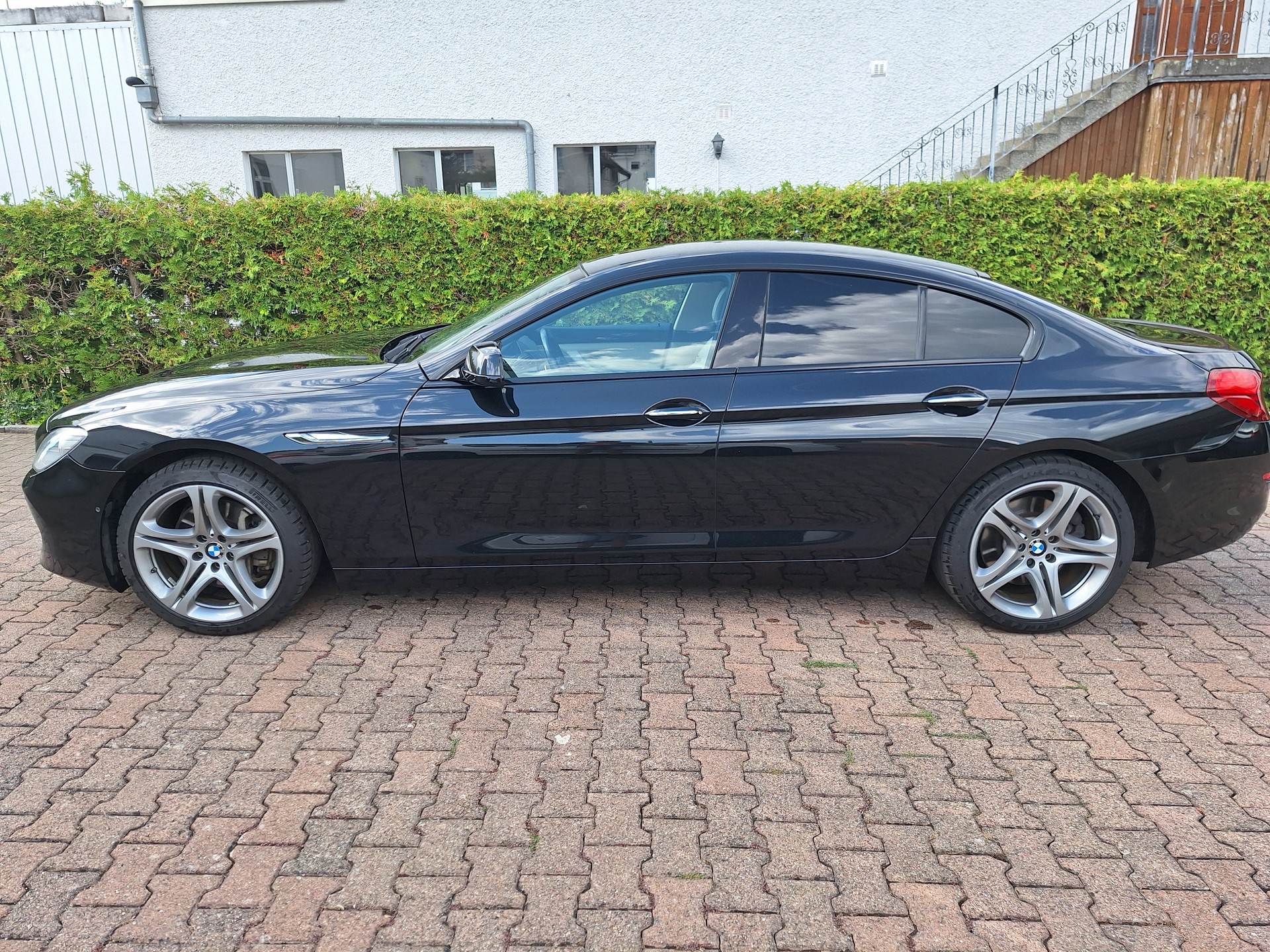 BMW 640 Gran Turismo-image-2