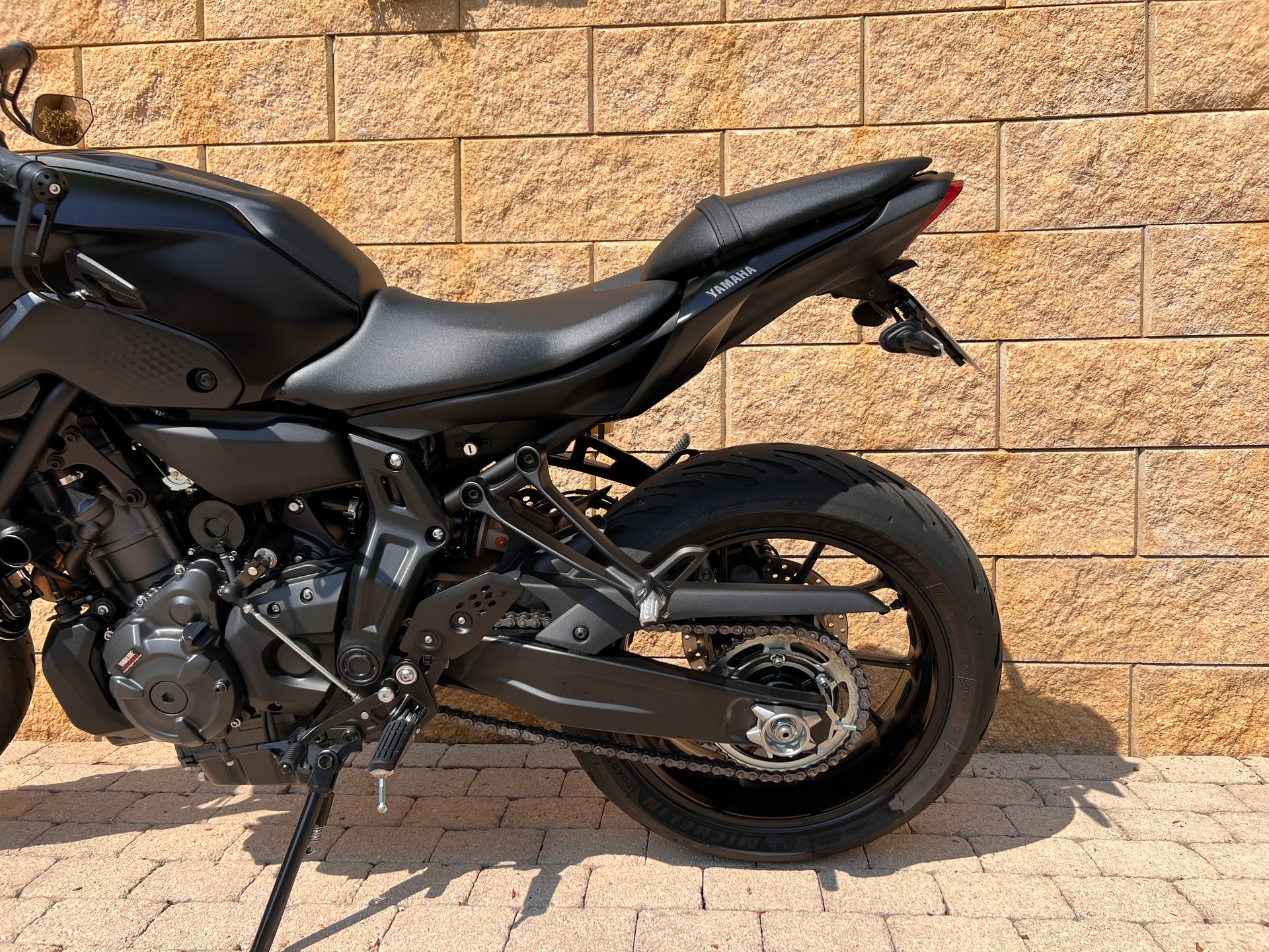 YAMAHA MT-07-image-8