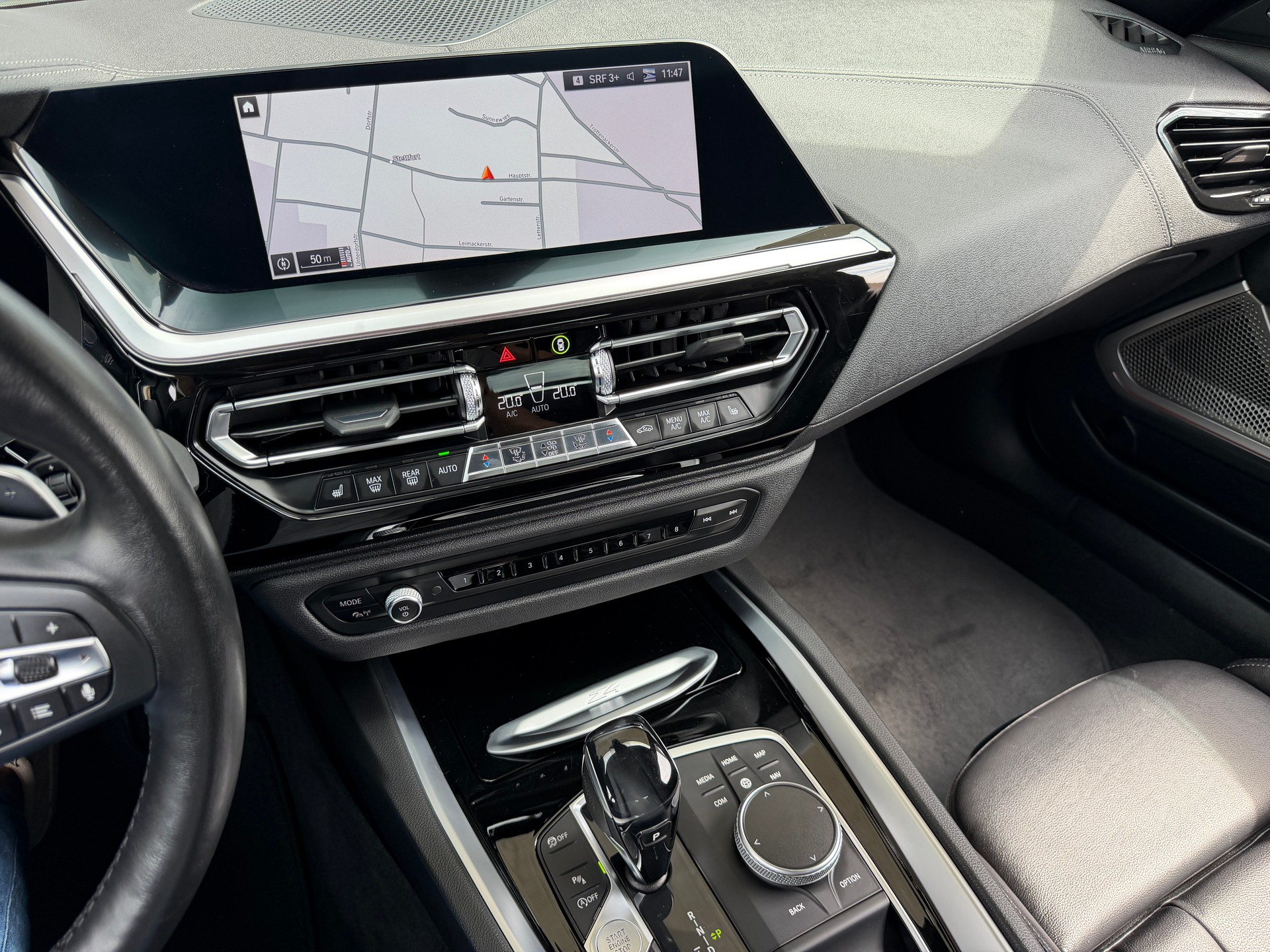 BMW Z4 sDrive 30i Sport Line Steptronic-image-23
