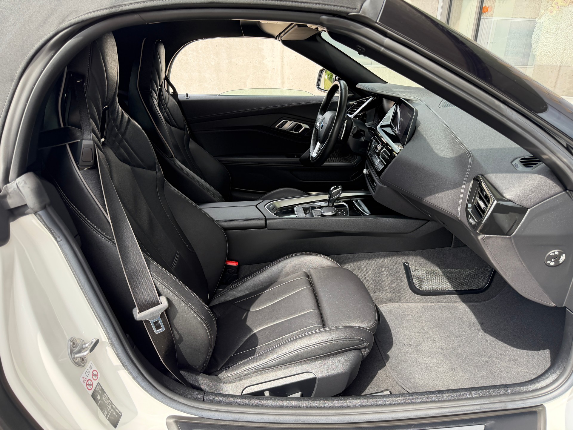 BMW Z4 sDrive 30i Sport Line Steptronic-image-17