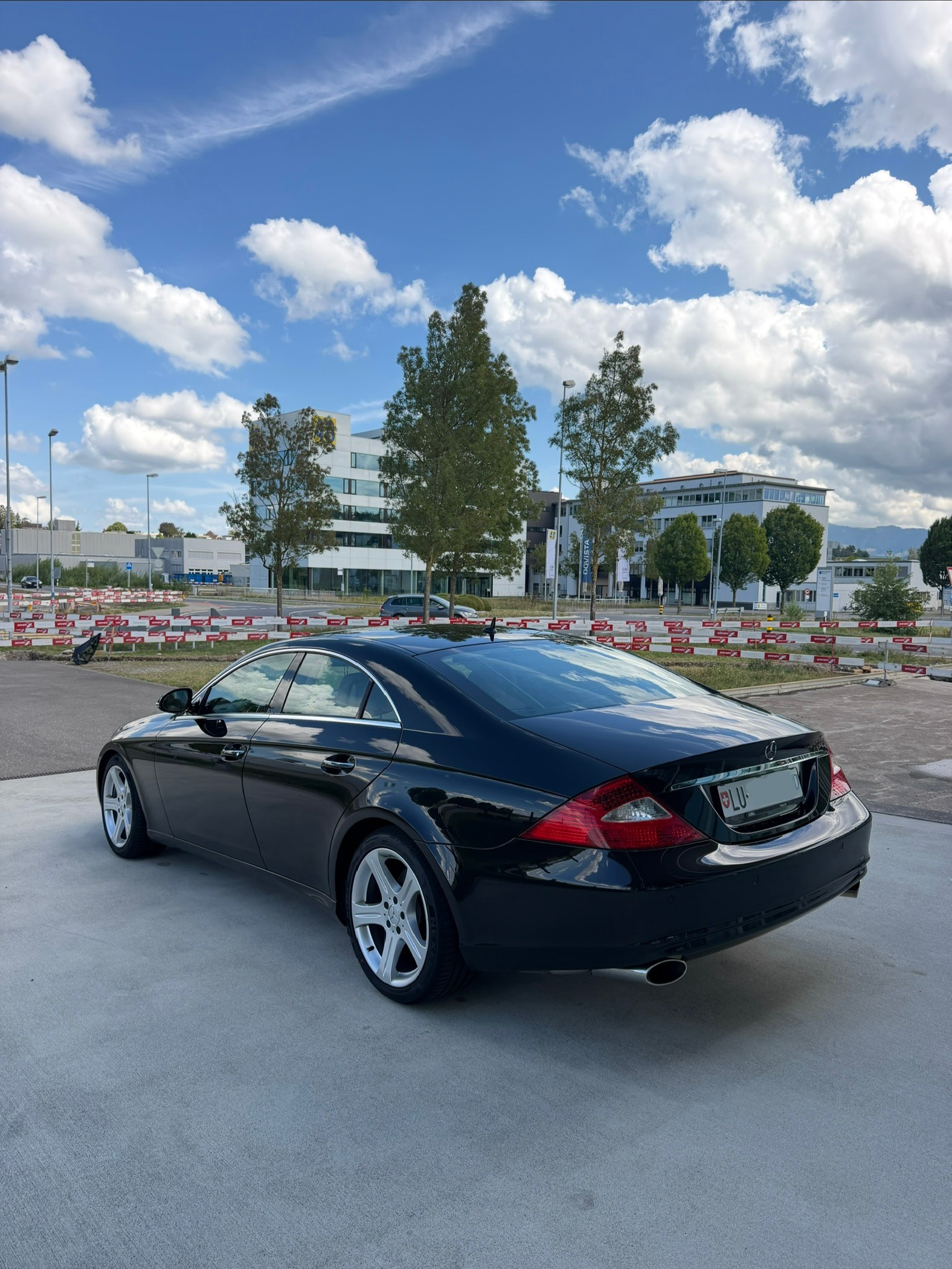 MERCEDES-BENZ CLS 500 V8-image-3
