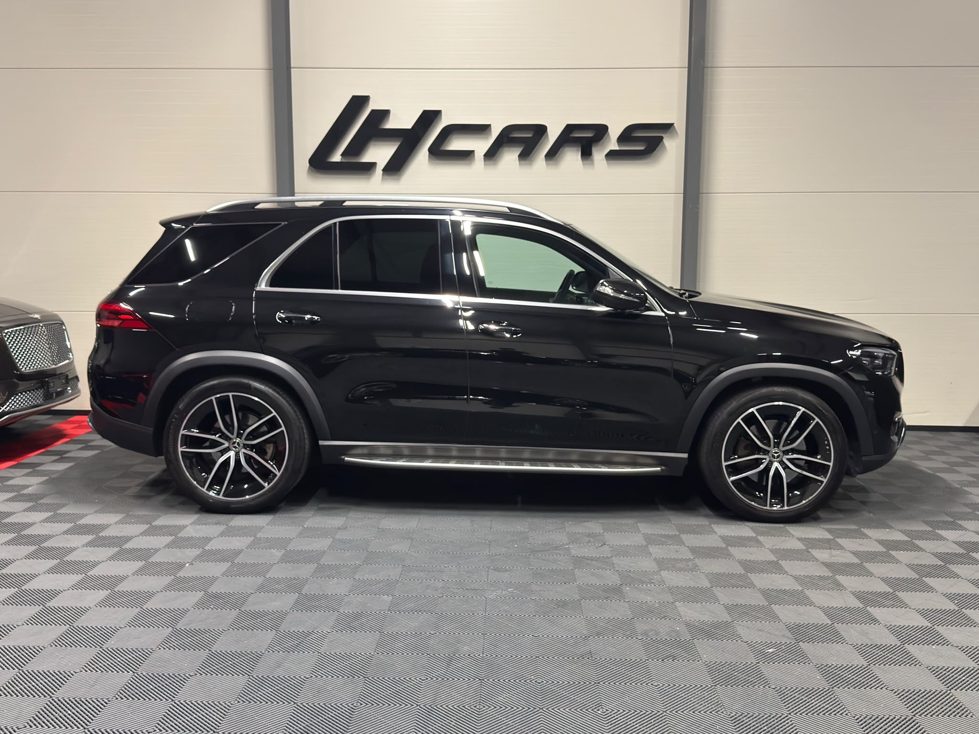 MERCEDES-BENZ GLE 450 4matic-image-4