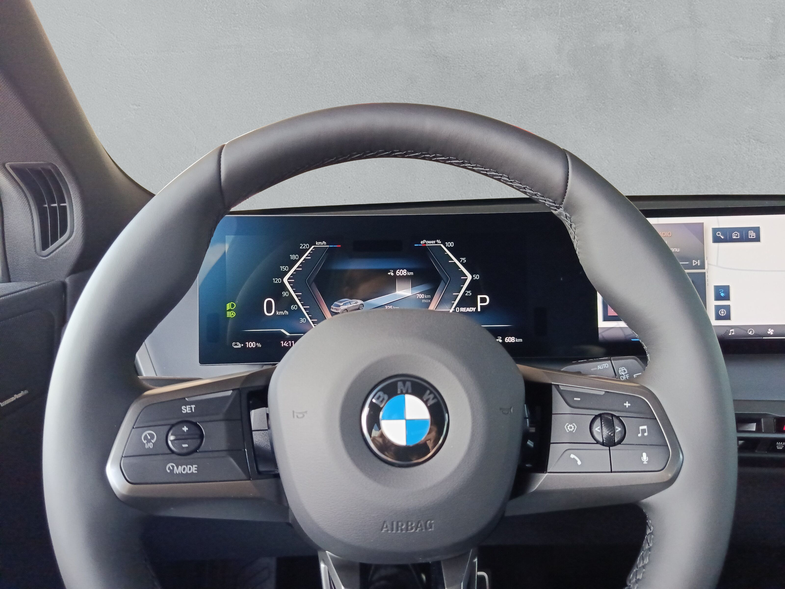 BMW iX xDrive60 M Sport Pro-image-22