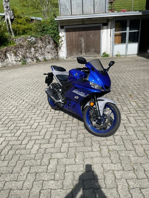 YAMAHA YZF-R3 ABS-image-2