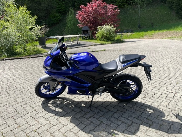 YAMAHA YZF-R3 ABS-image-5