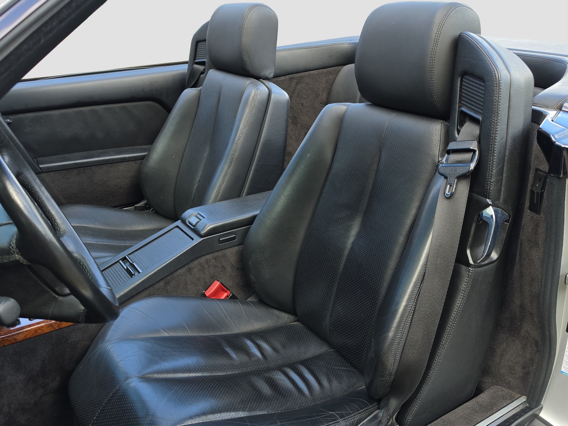MERCEDES-BENZ SL 300-image-7