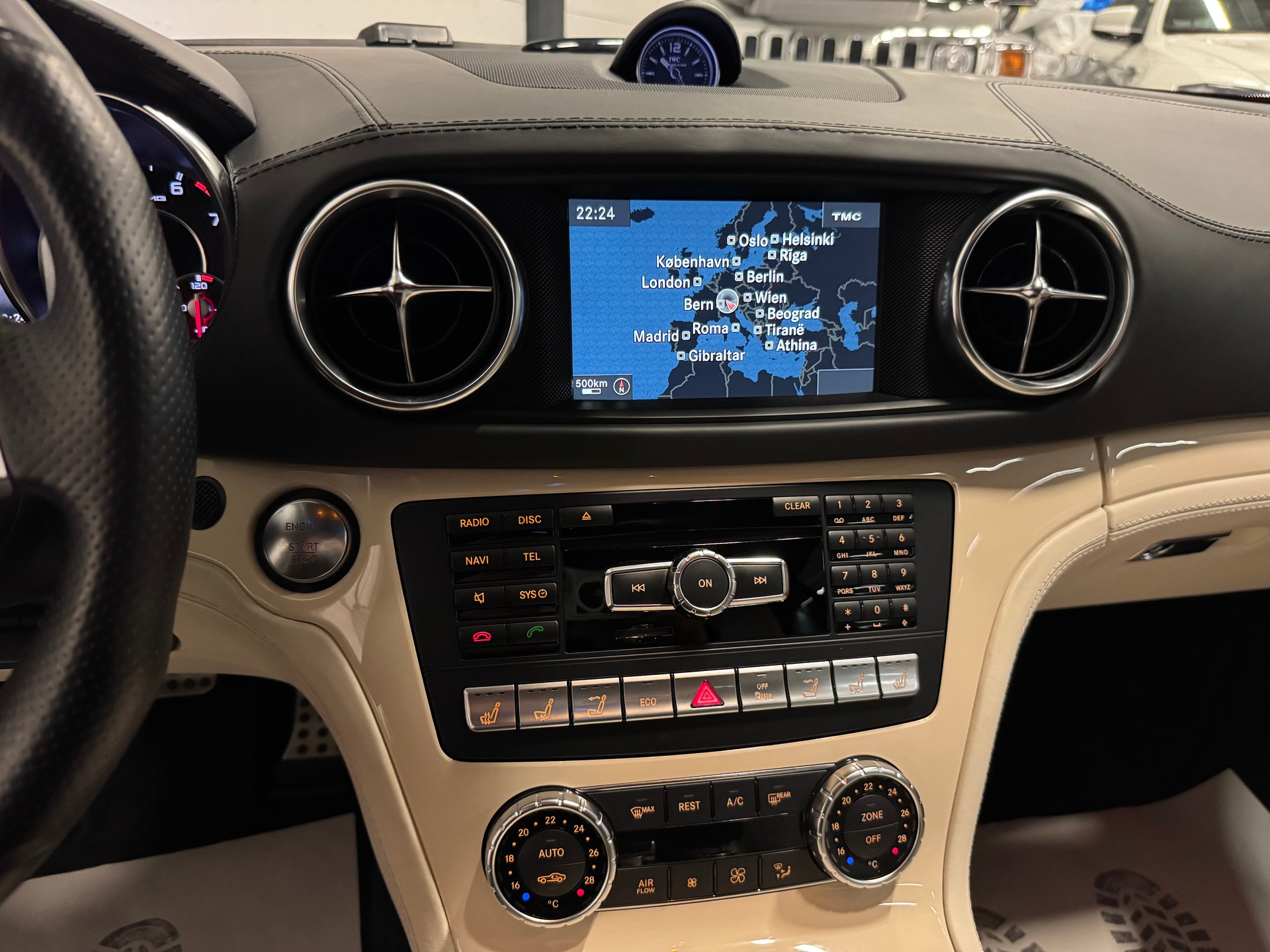 MERCEDES-BENZ SL 63 AMG Speedshift Designo-image-25