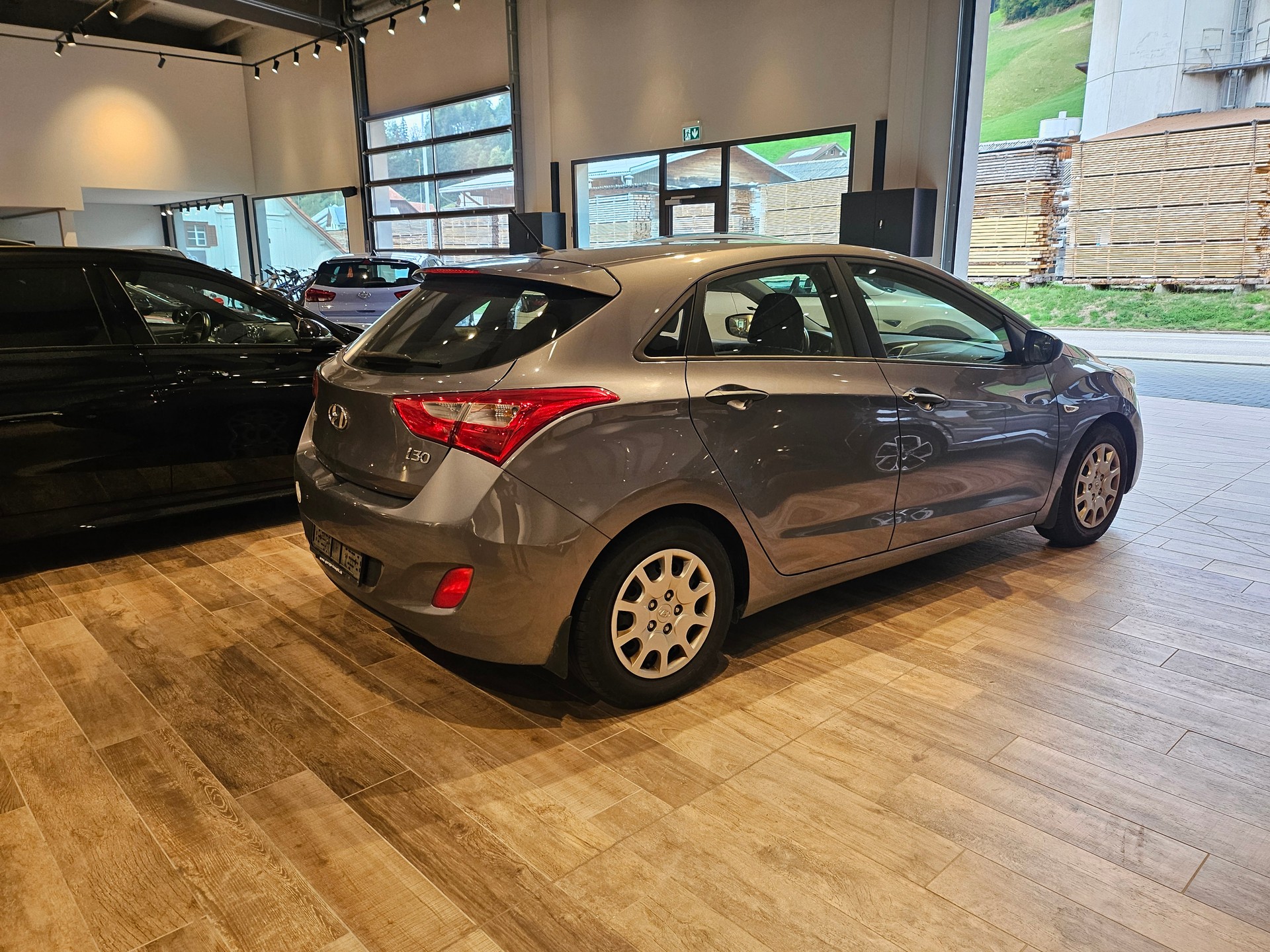 HYUNDAI i30 1.4 Comfort 🔥frisch ab MFK🔥8-fach🔥-image-7