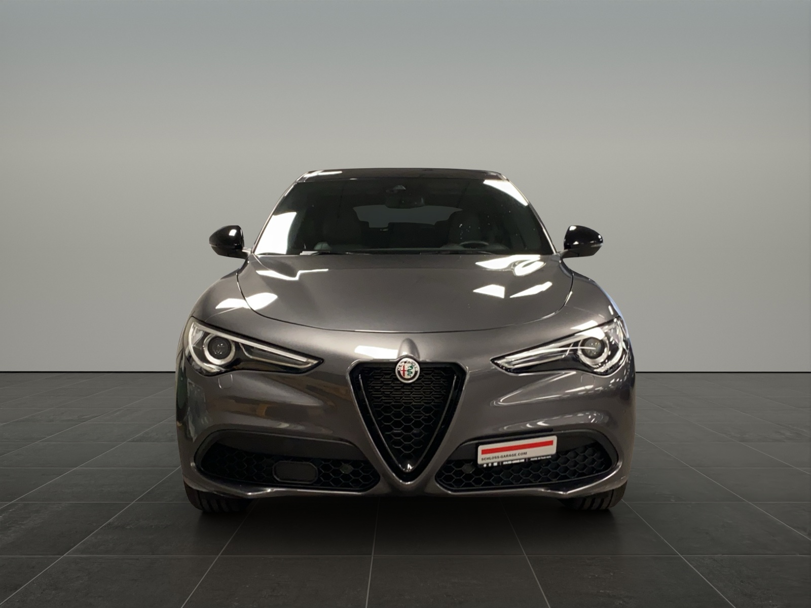 ALFA ROMEO STELVIO 2.0 Q4 280 Veloce P-showroom-element-1