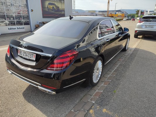 MERCEDES-BENZ S 560 Maybach 4Matic-showroom-element-3