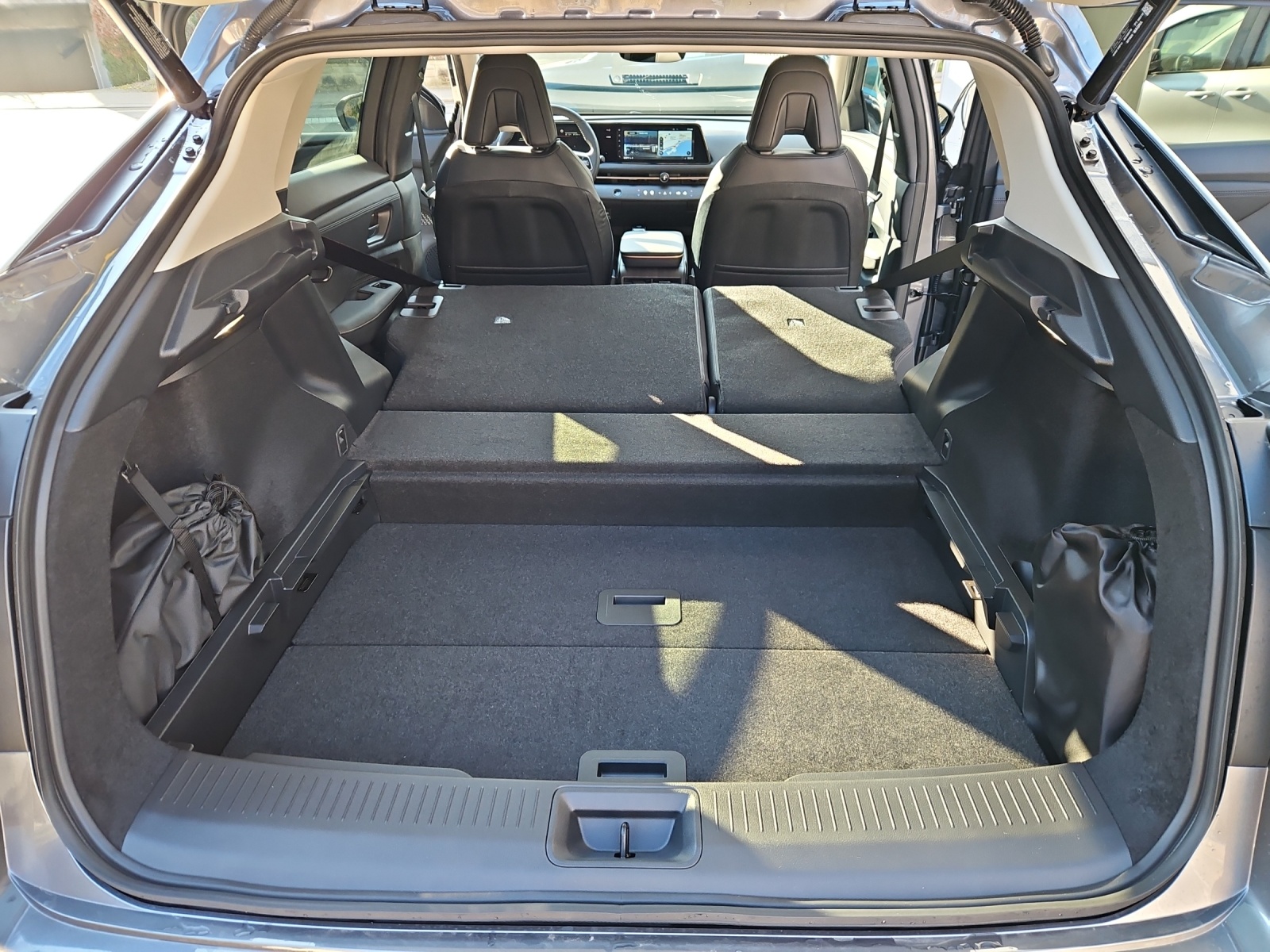 NISSAN Ariya Advance 63kWh-image-14