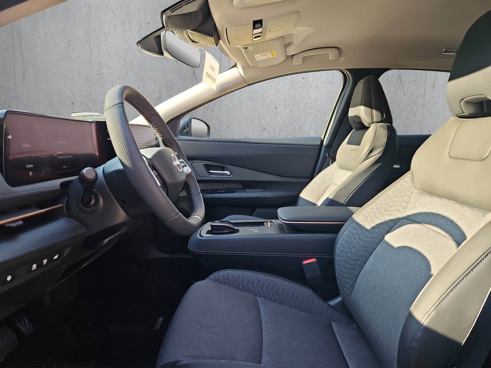 NISSAN Ariya Advance 63kWh-image-8