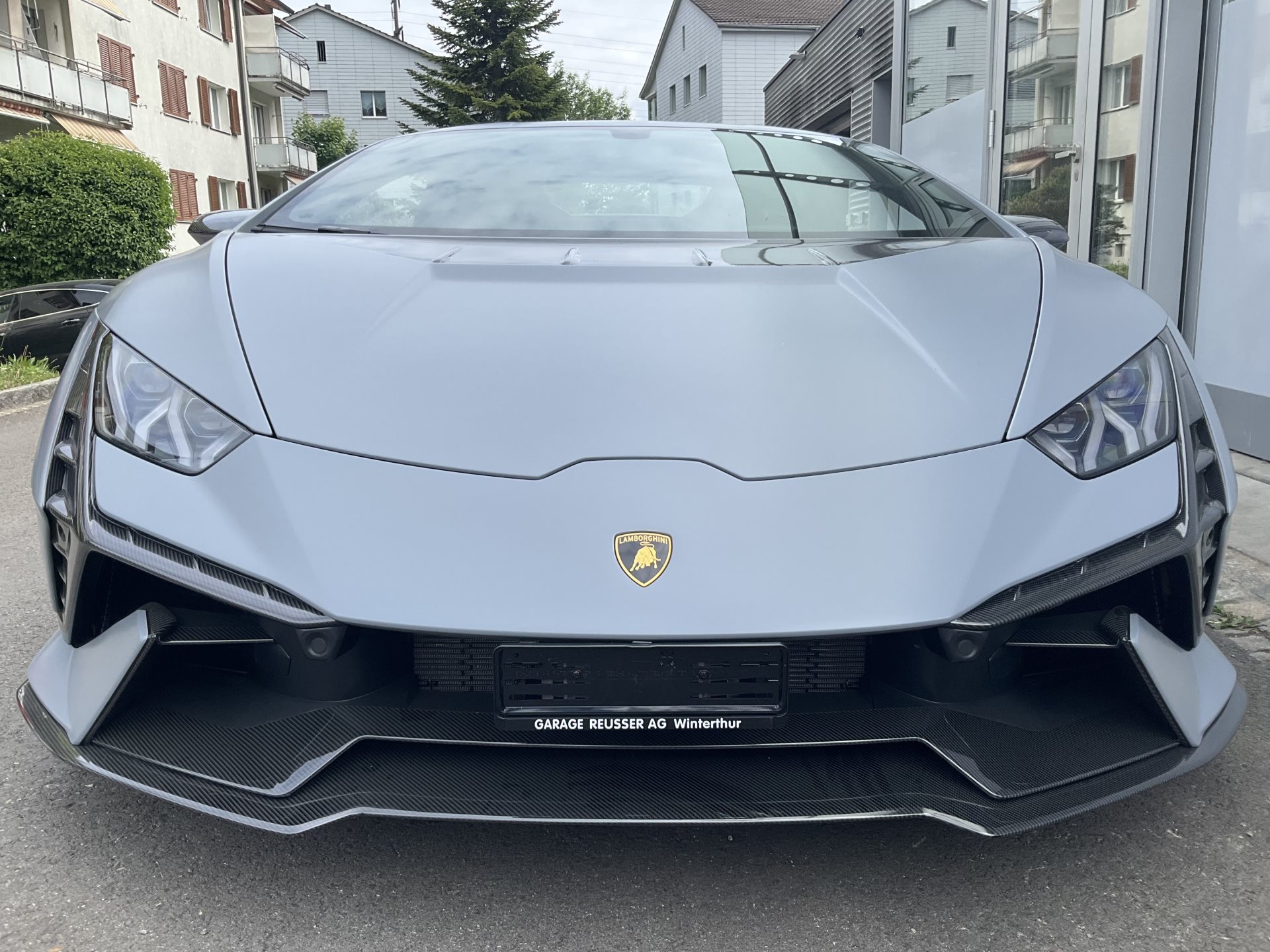 LAMBORGHINI Huracán Tecnica-showroom-element-1