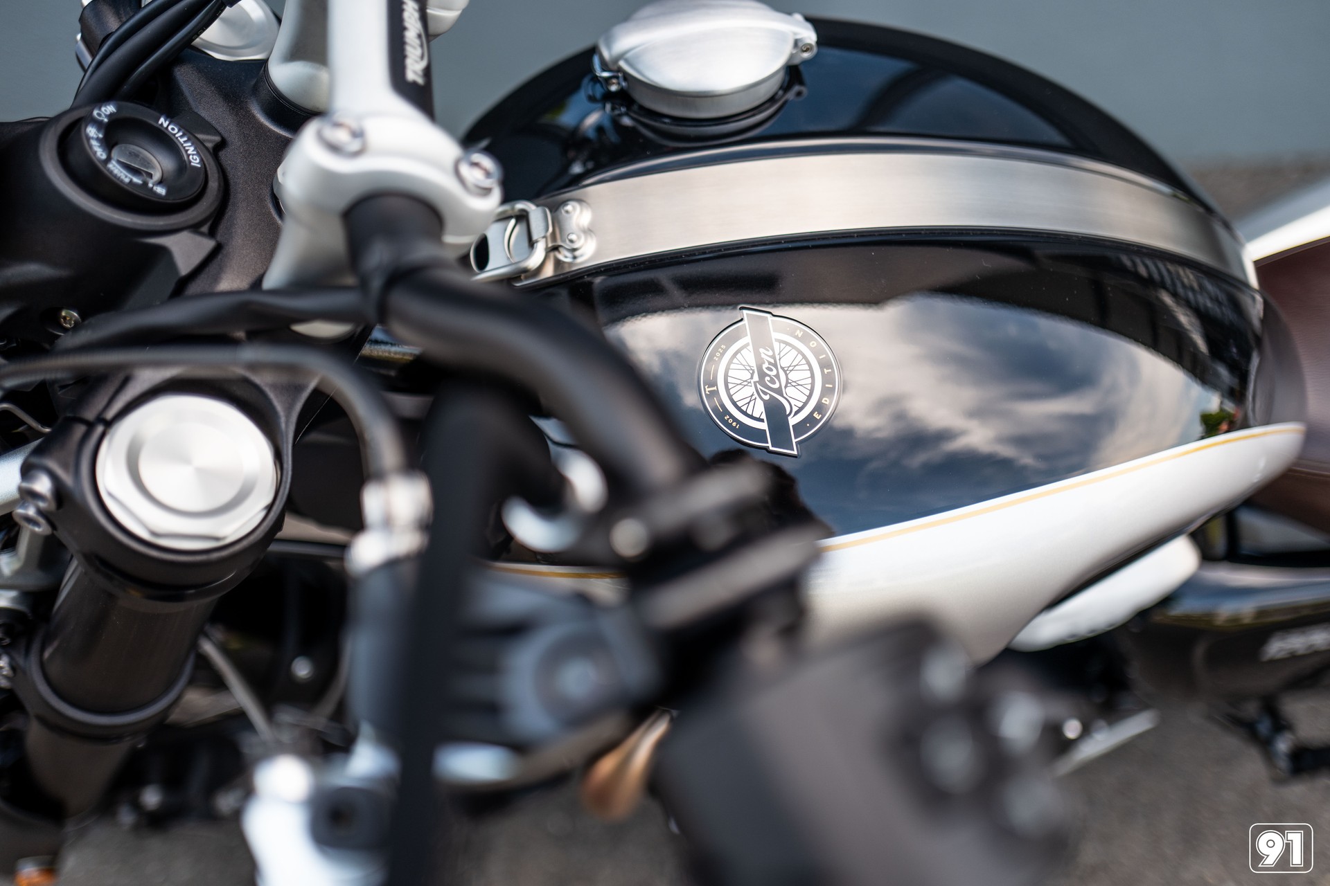 TRIUMPH Scrambler 1200 X-image-4