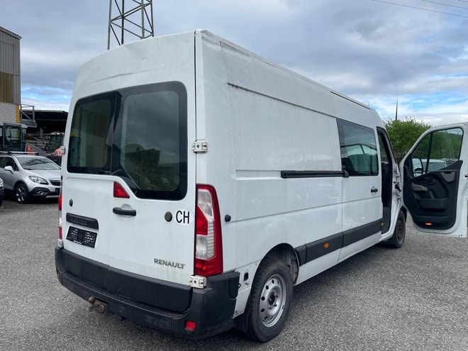 RENAULT Master T35 2.3dCi L2H2-image-3