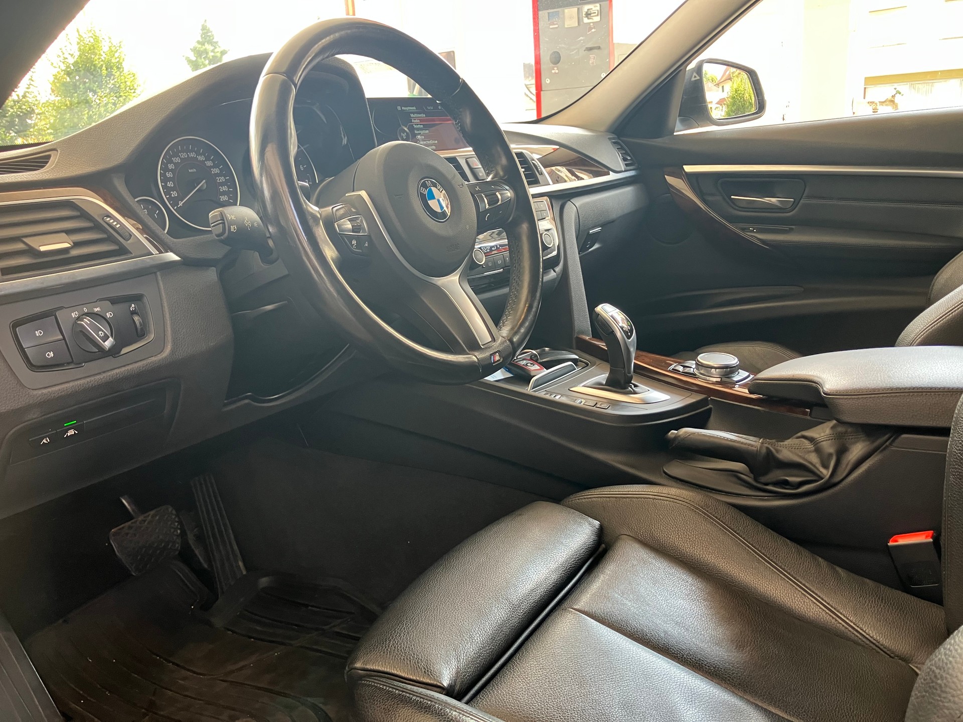 BMW 340i xDrive Sport Line Steptronic-image-1