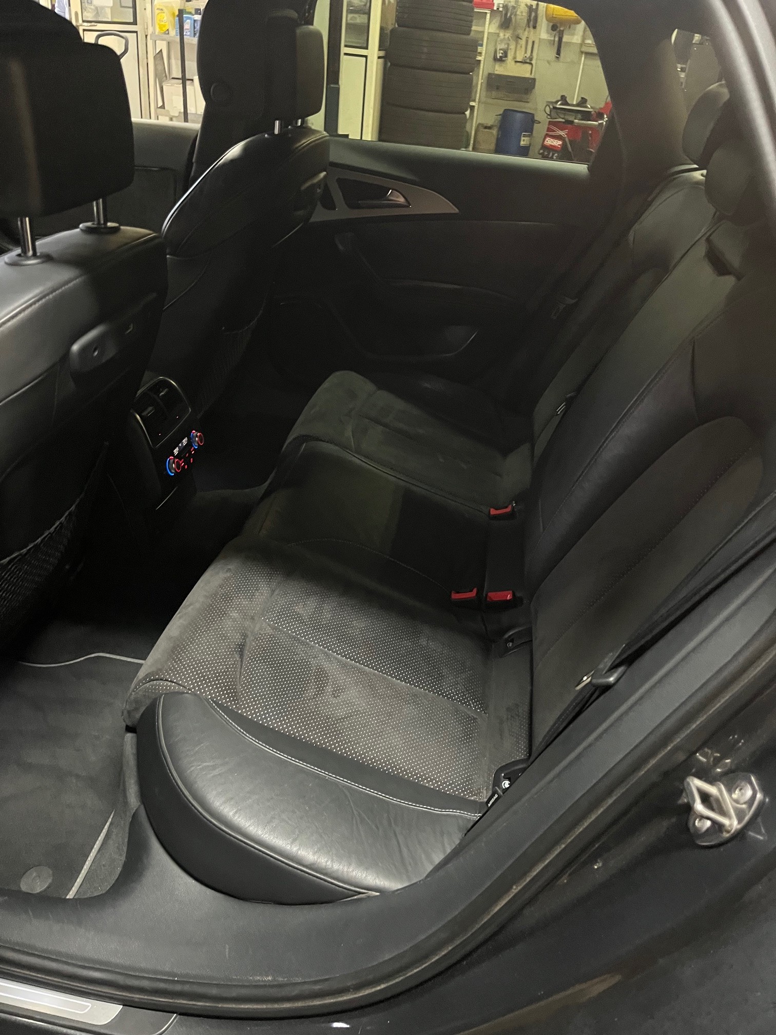 AUDI A6 Avant 3.0 TFSI V6 quattro S-tronic-image-9