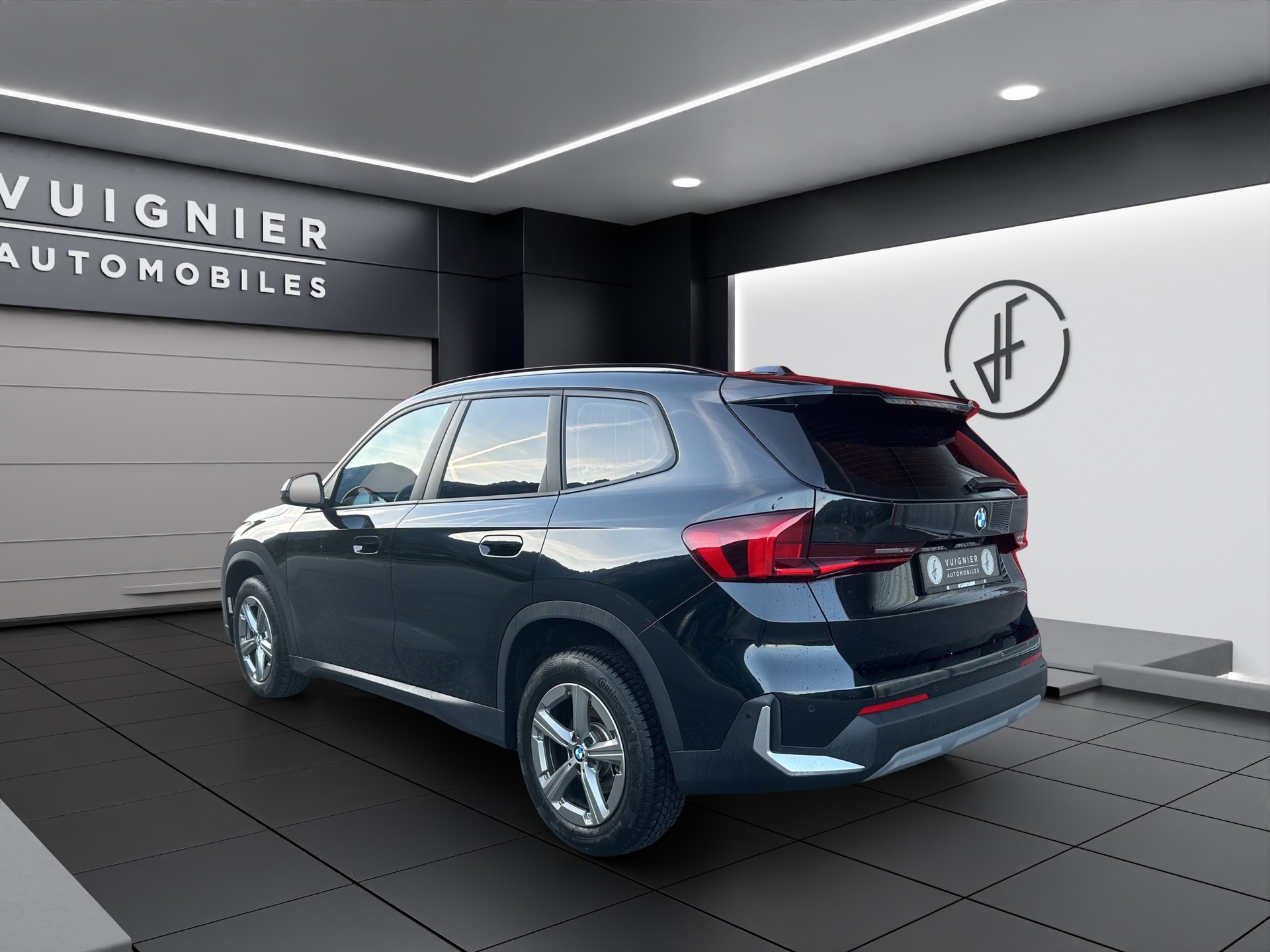 BMW X1 xDrive 20d 48V-image-2