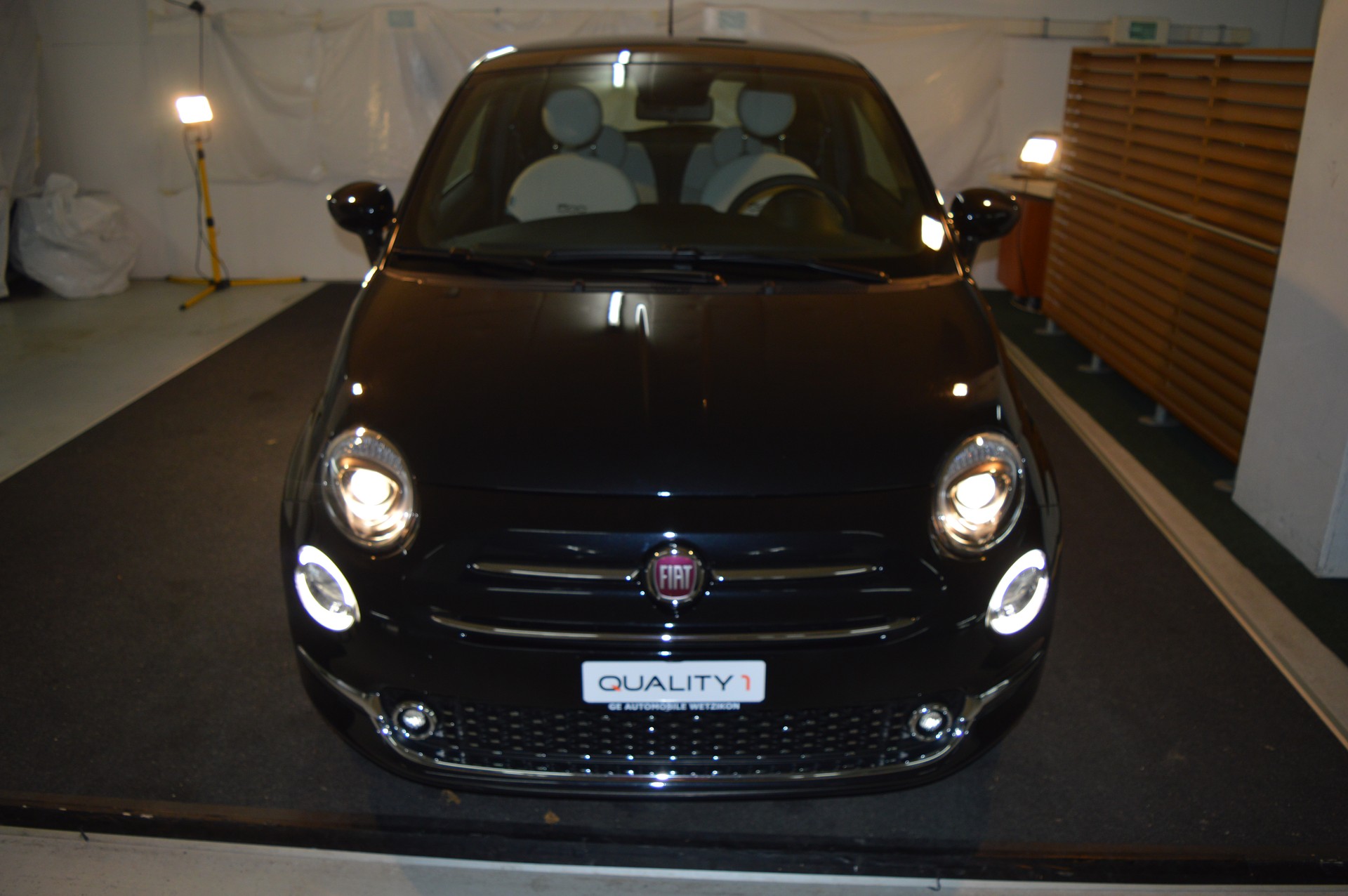 FIAT 500 1.0 N3 MildHybrid Dolcevita-showroom-element-1