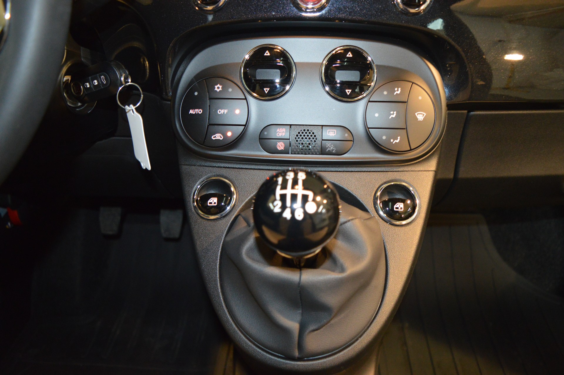 FIAT 500 1.0 N3 MildHybrid Dolcevita-image-9