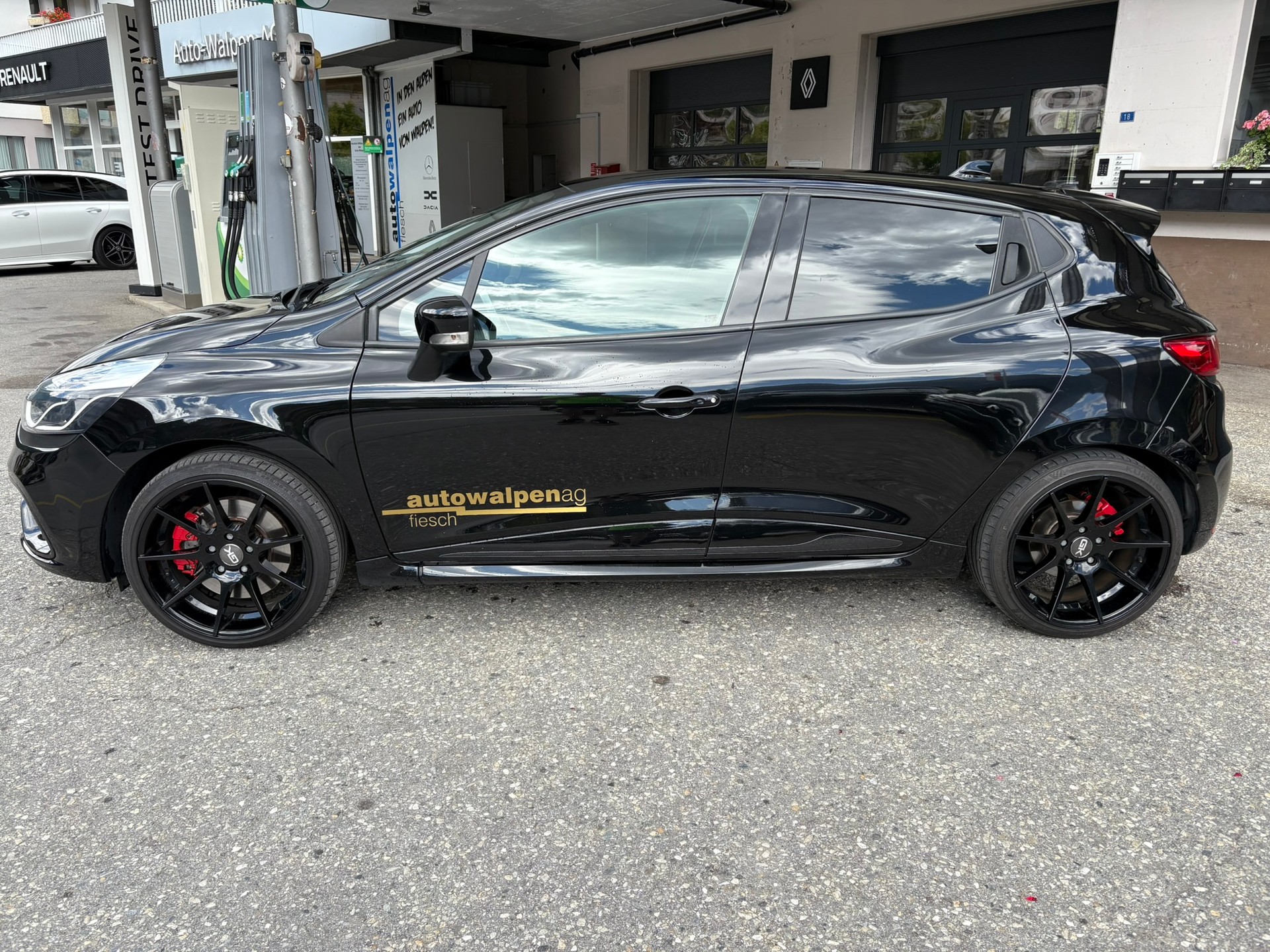 RENAULT Clio 1.6 T RS 200 EDC-image-6