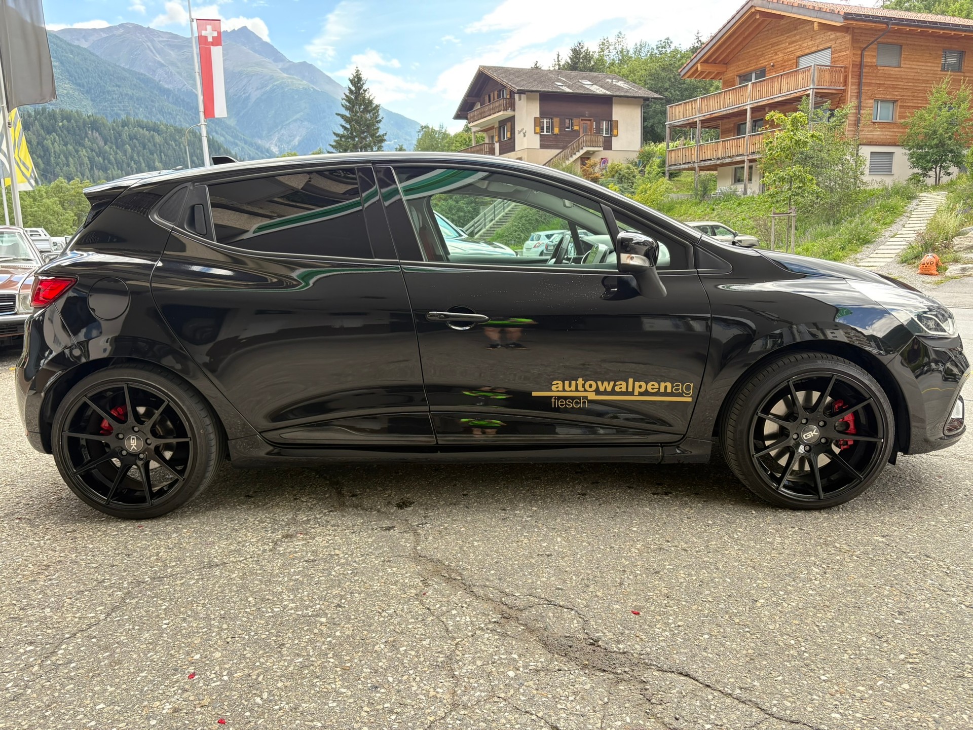 RENAULT Clio 1.6 T RS 200 EDC-showroom-element-2
