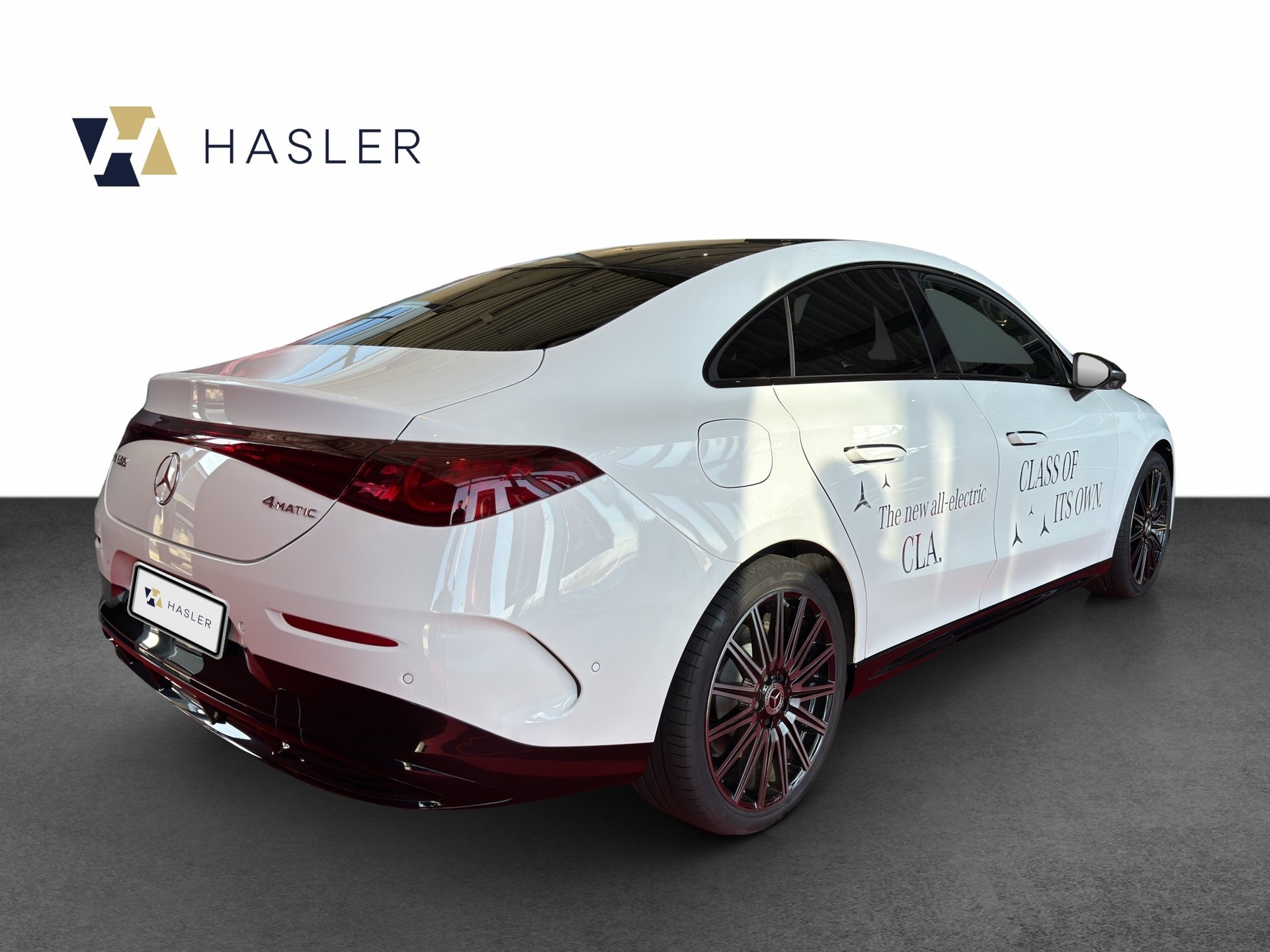MERCEDES-BENZ CLA 350 4 Matic 85 kWh EQ-showroom-element-3