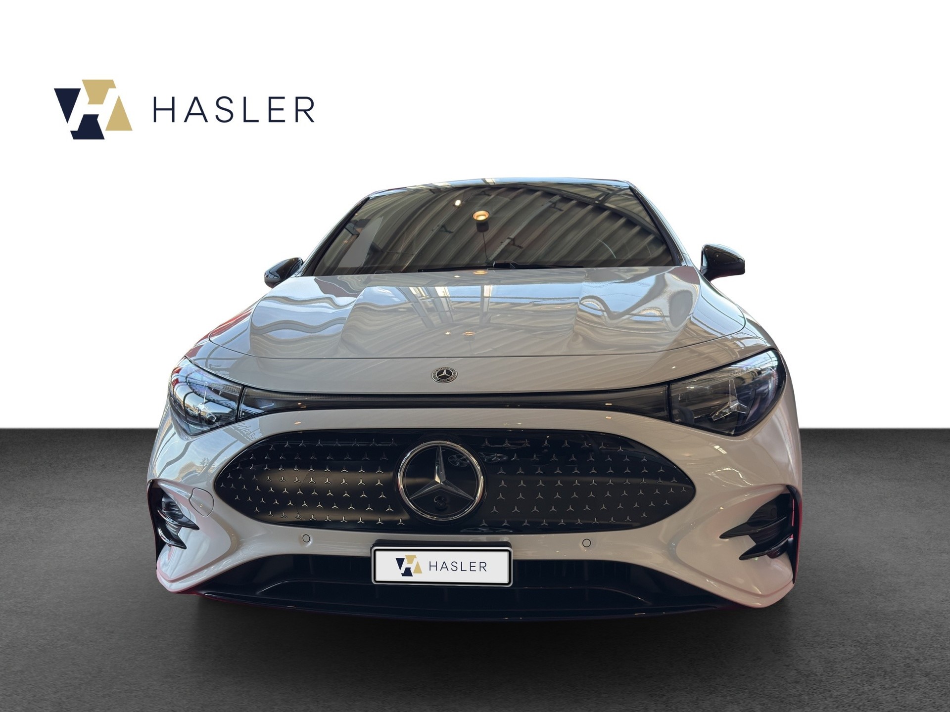 MERCEDES-BENZ CLA 350 4 Matic 85 kWh EQ-showroom-element-1