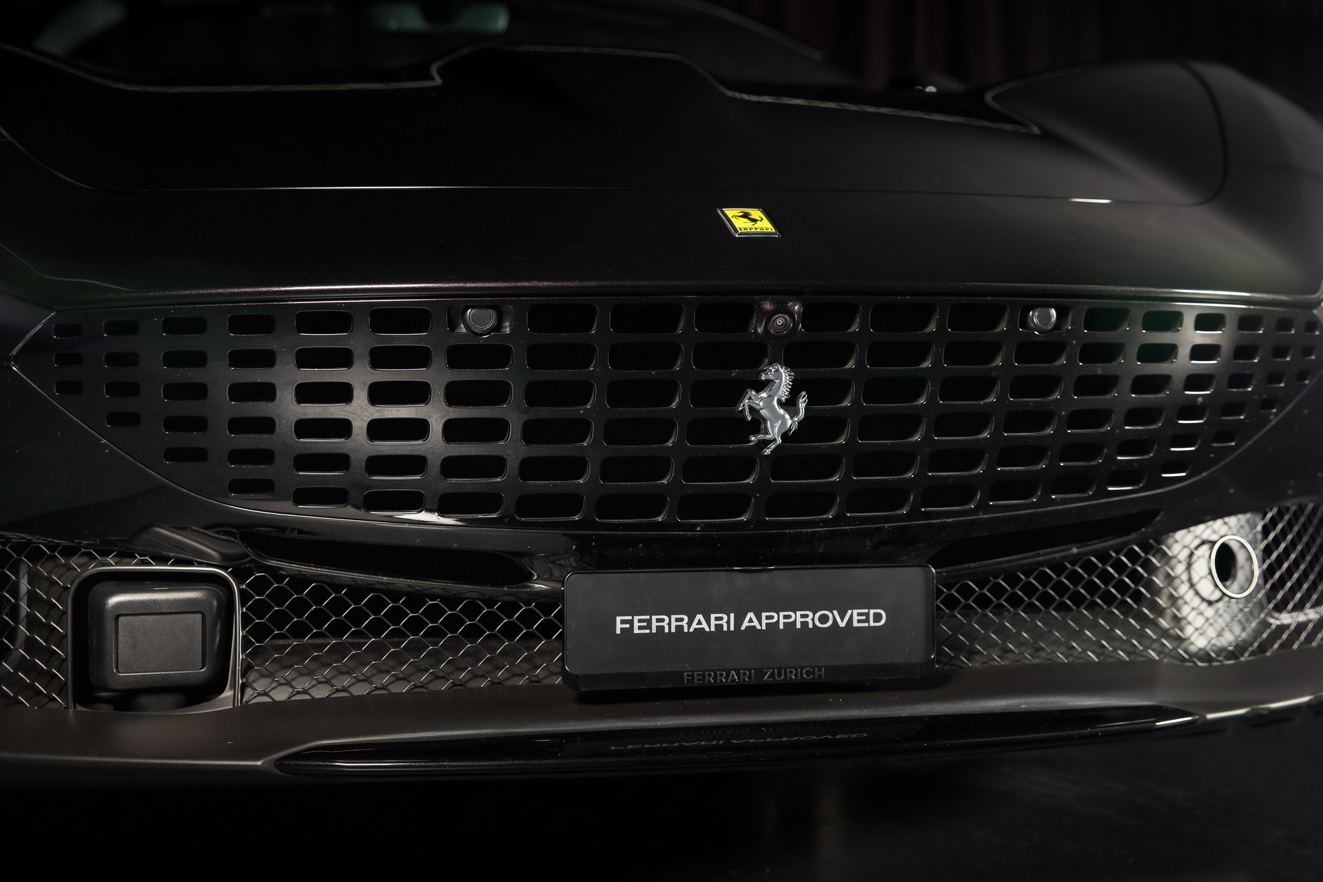 FERRARI Roma Spider 3.9 V8 T Nero Daytona-image-7