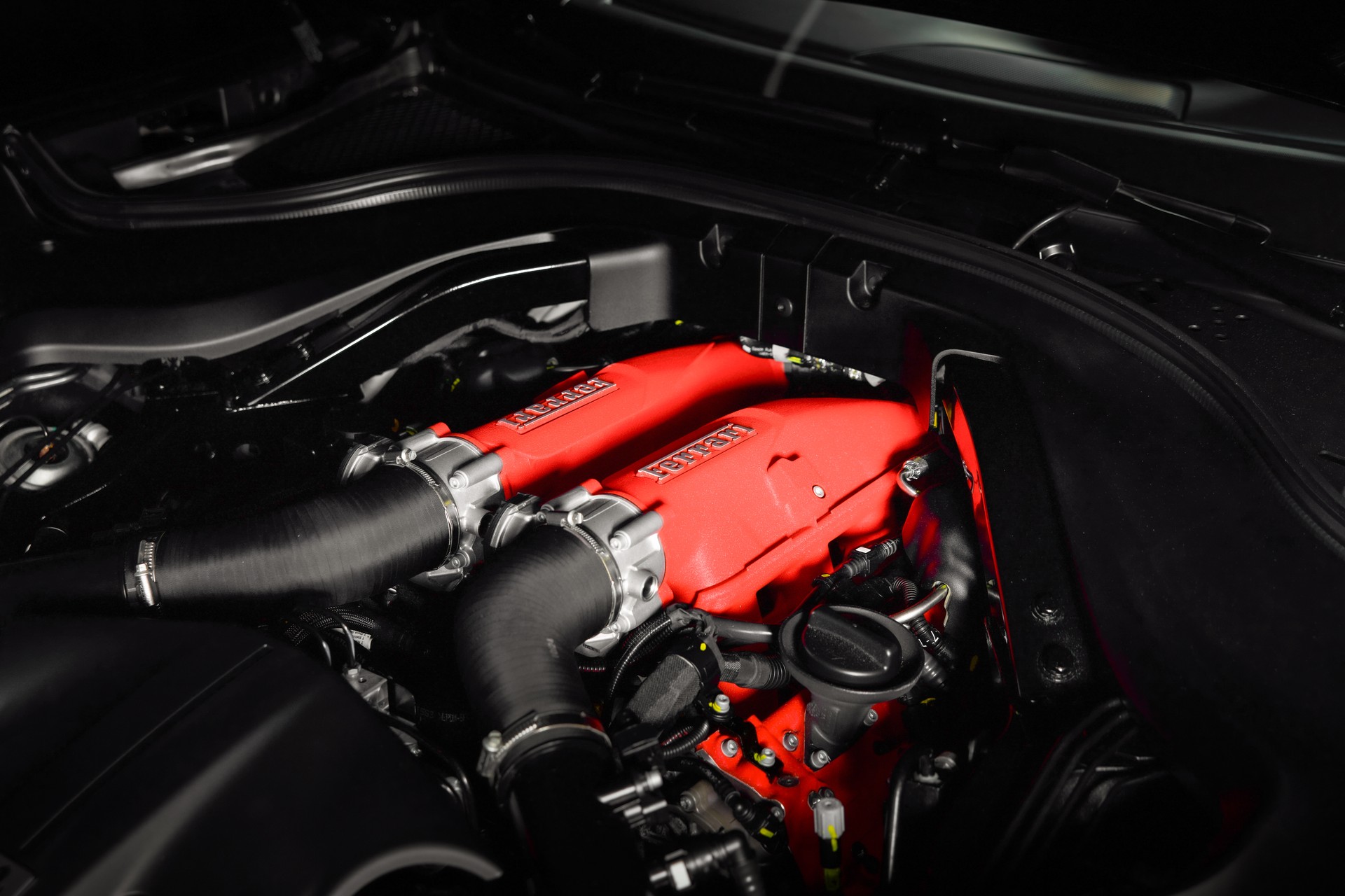 FERRARI Roma Spider 3.9 V8 T Nero Daytona-image-21