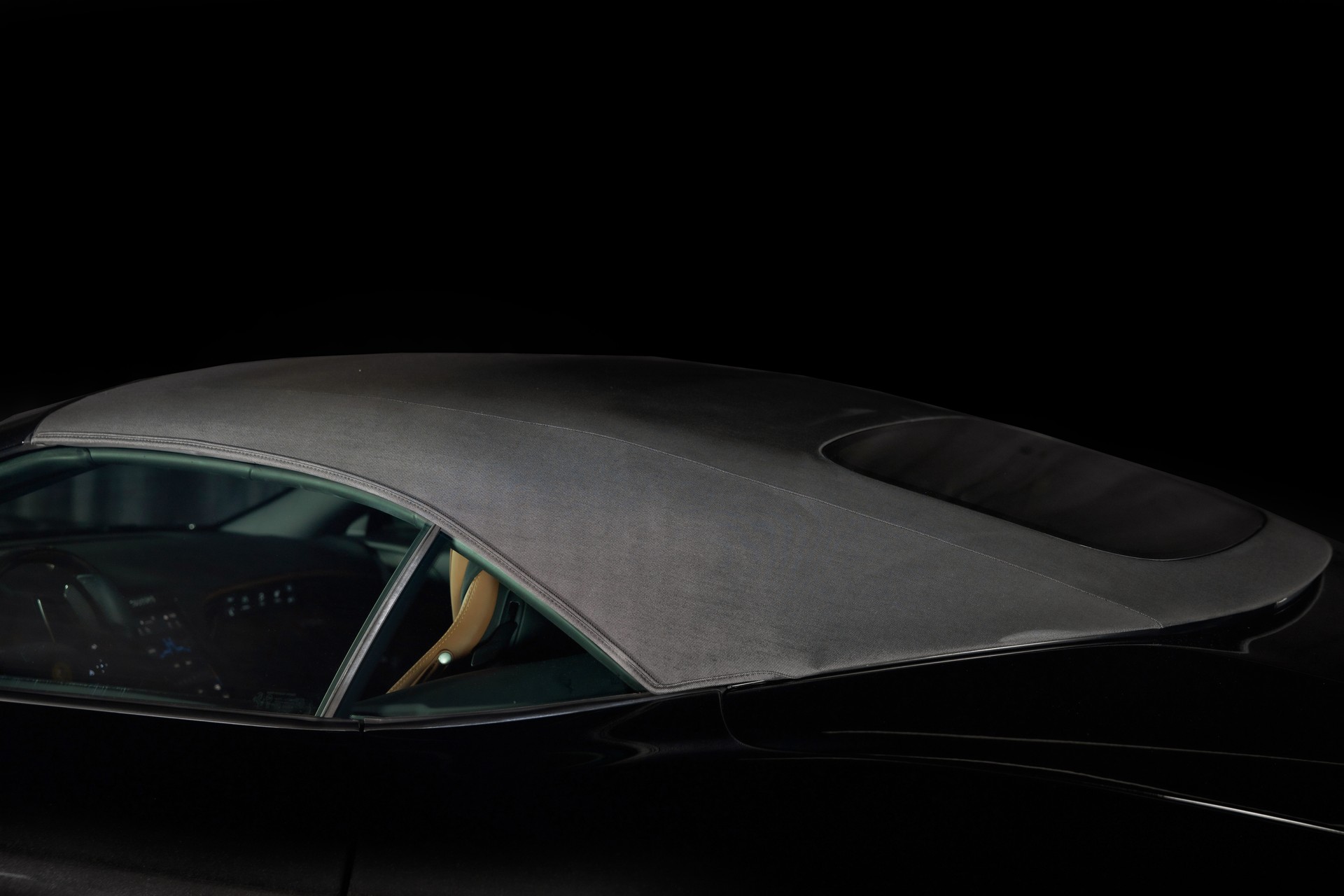 FERRARI Roma Spider 3.9 V8 T Nero Daytona-image-5