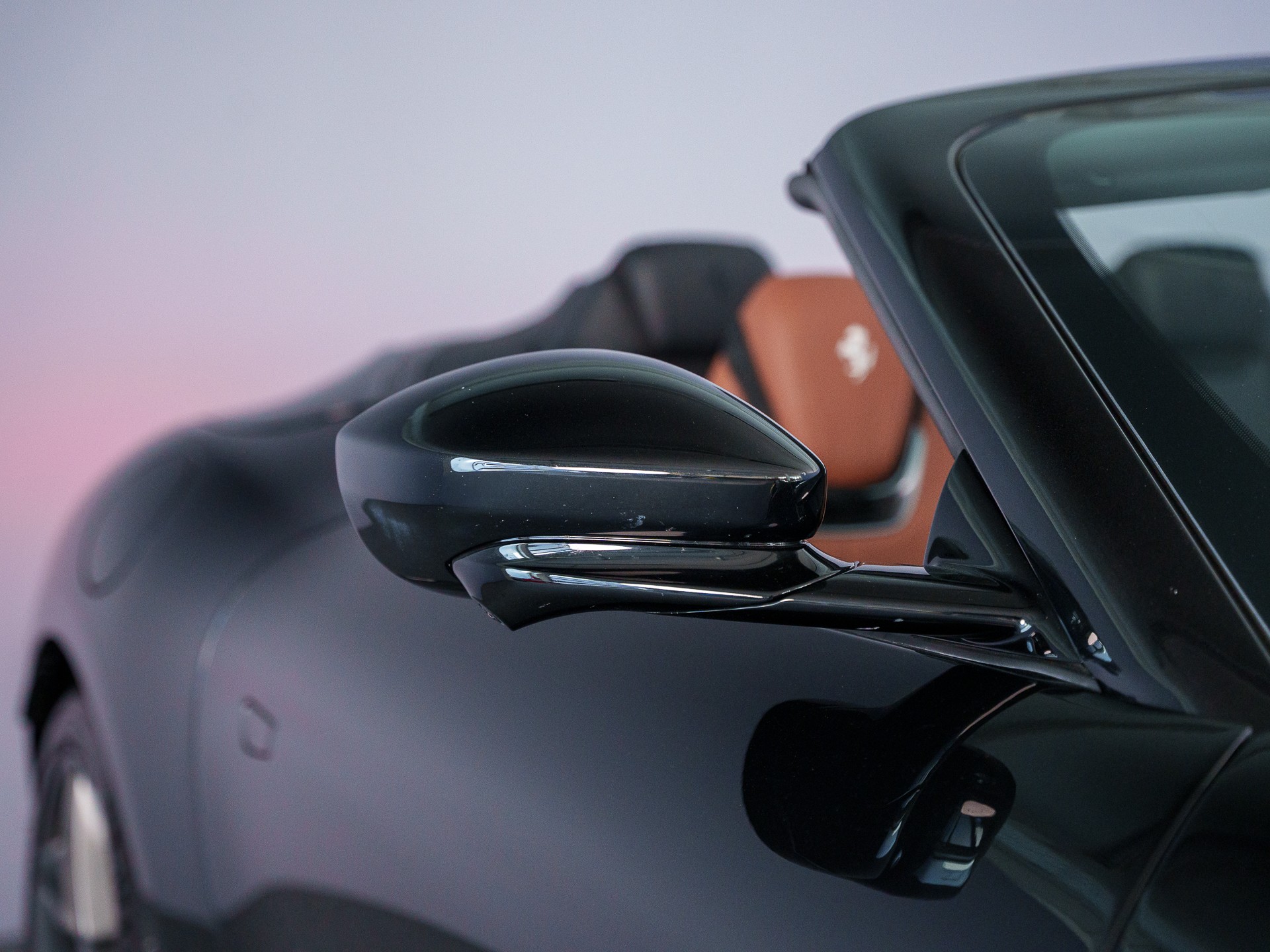 FERRARI Roma Spider 3.9 V8 T Nero Daytona-image-5