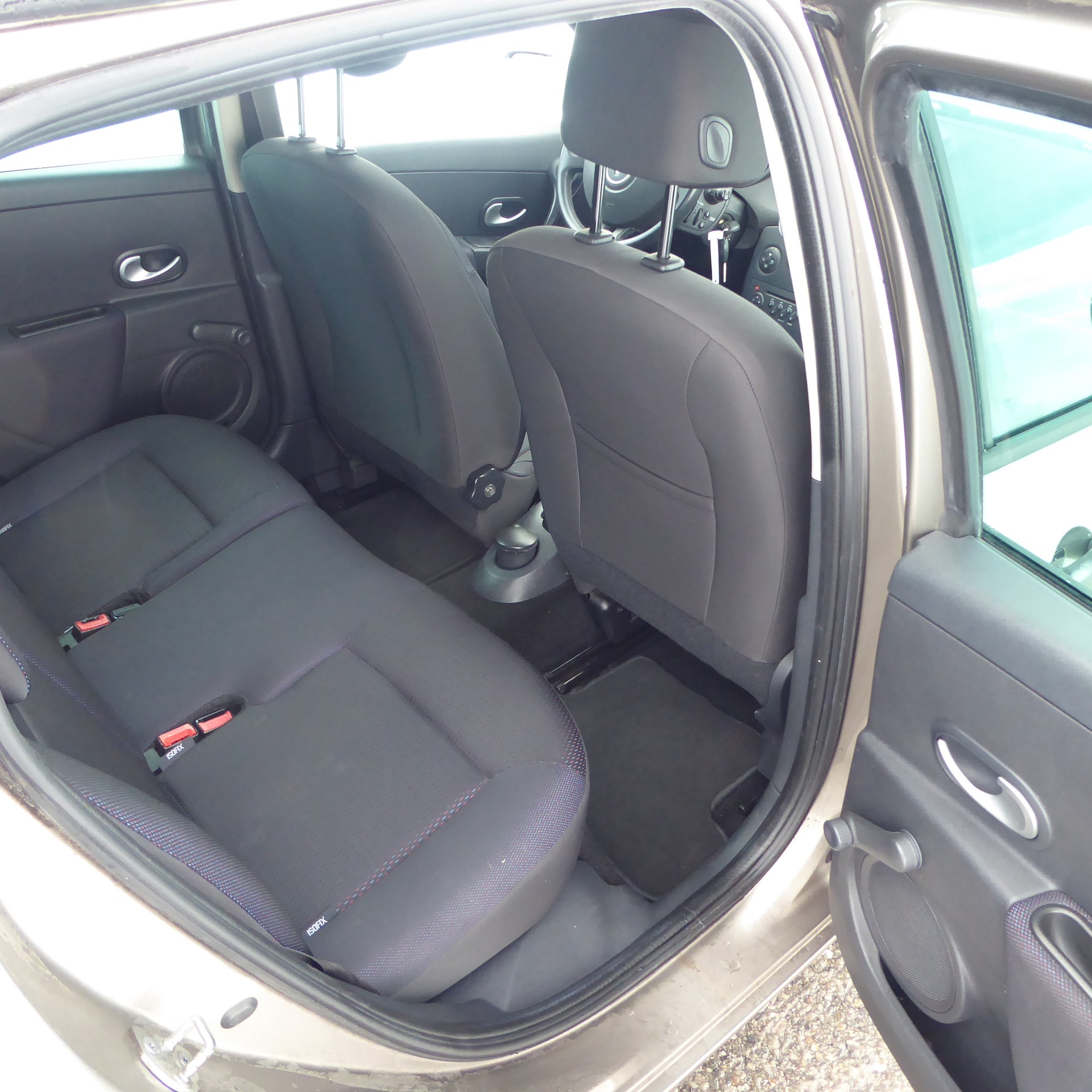 RENAULT Clio Grandtour 1.2 16V Turbo Dynamique-image-6