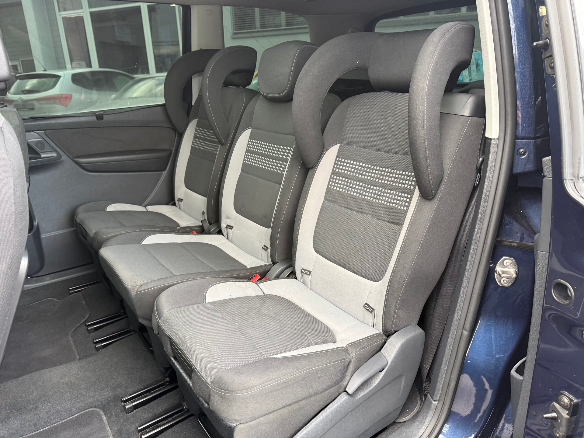 VW Sharan 2.0 TSI Highline DSG-image-11