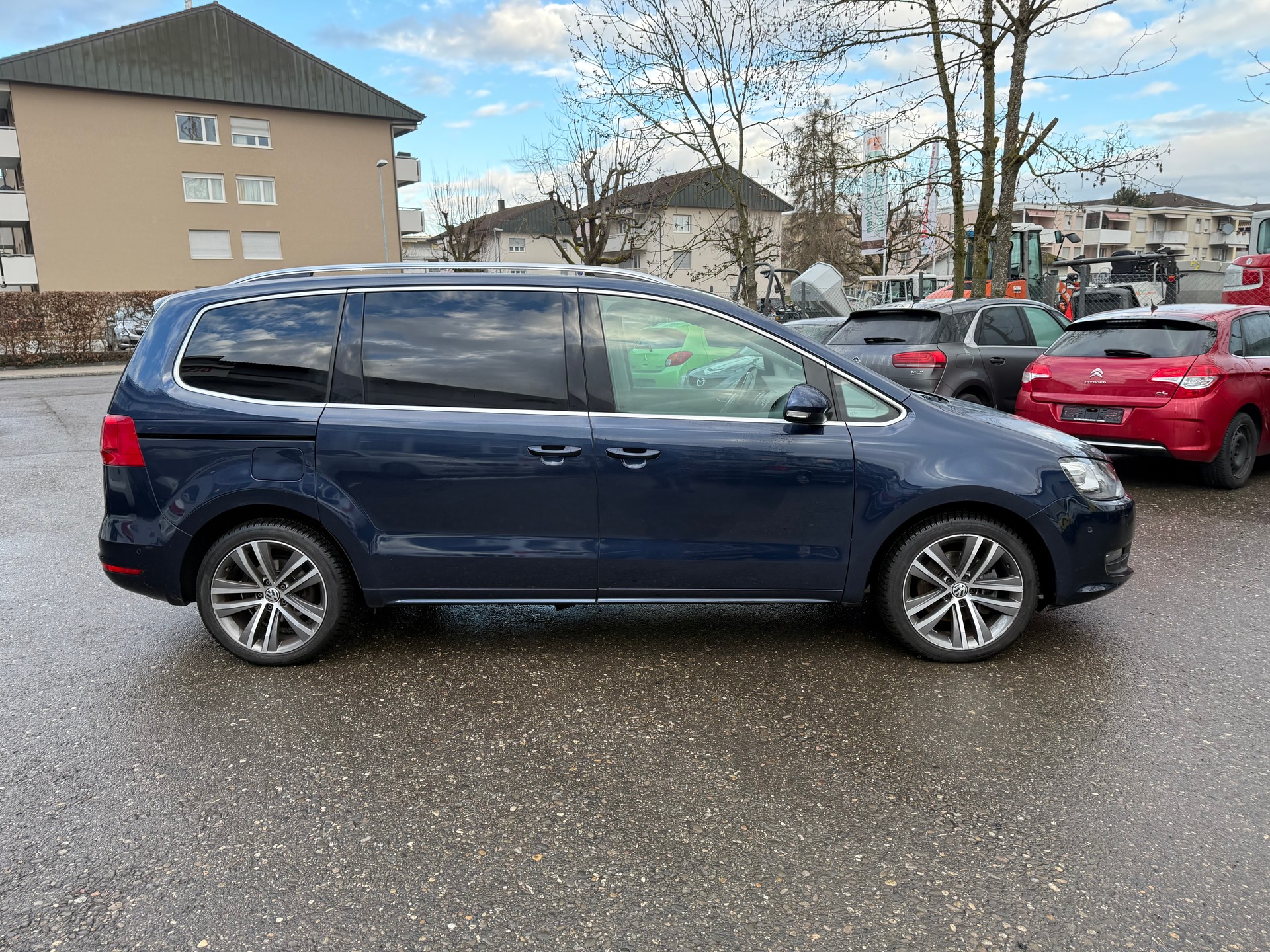 VW Sharan 2.0 TSI Highline DSG-image-5
