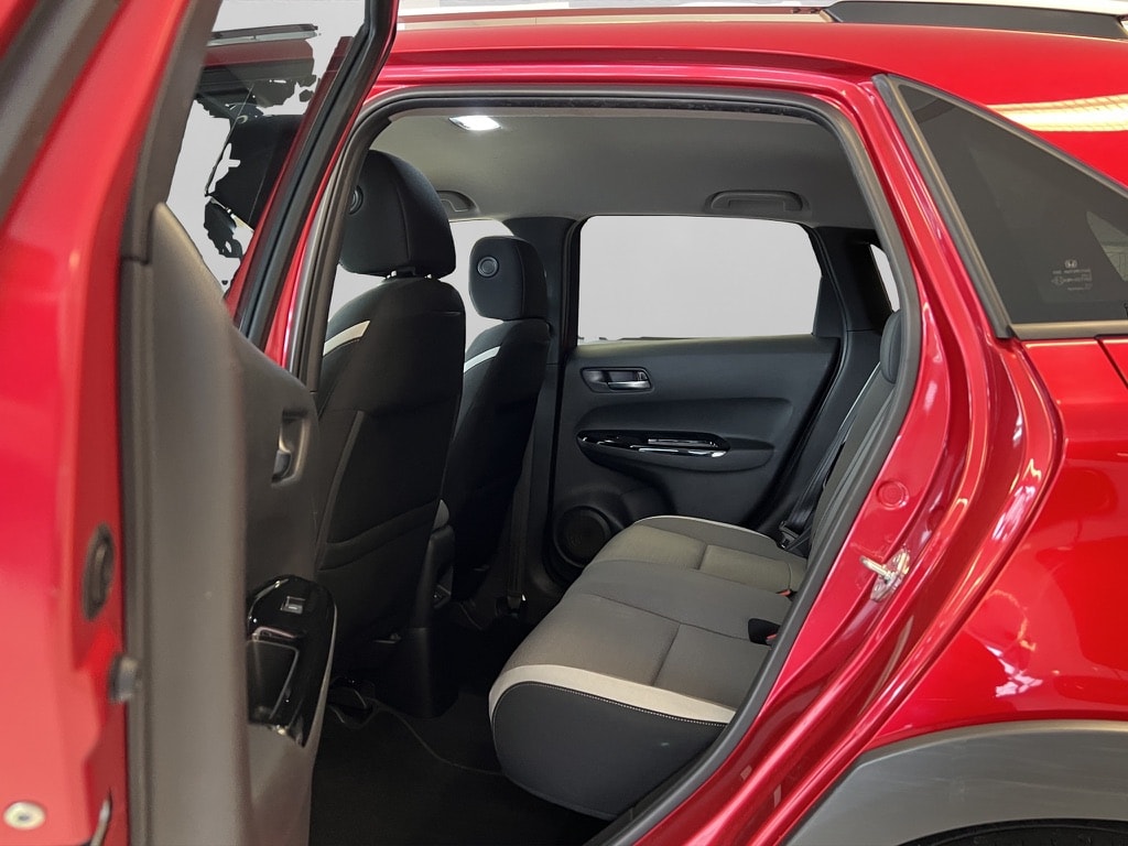 HONDA Jazz 1.5i-MMD Crosstar Executive E-CVT-image-9