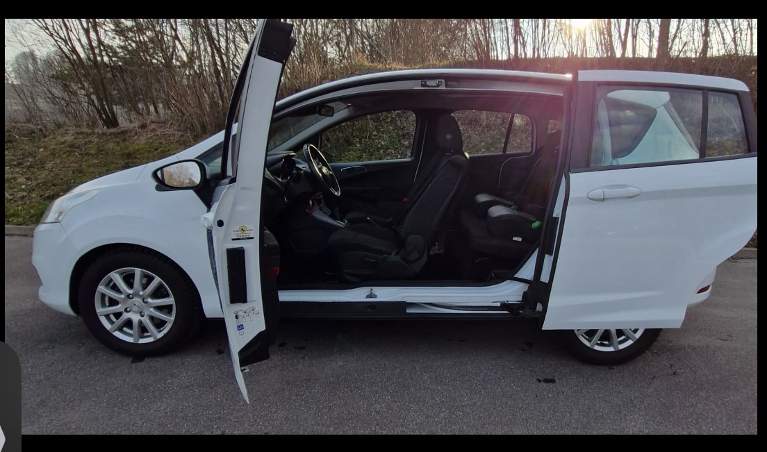 FORD B-Max 1.0 SCTi Trend-image-2