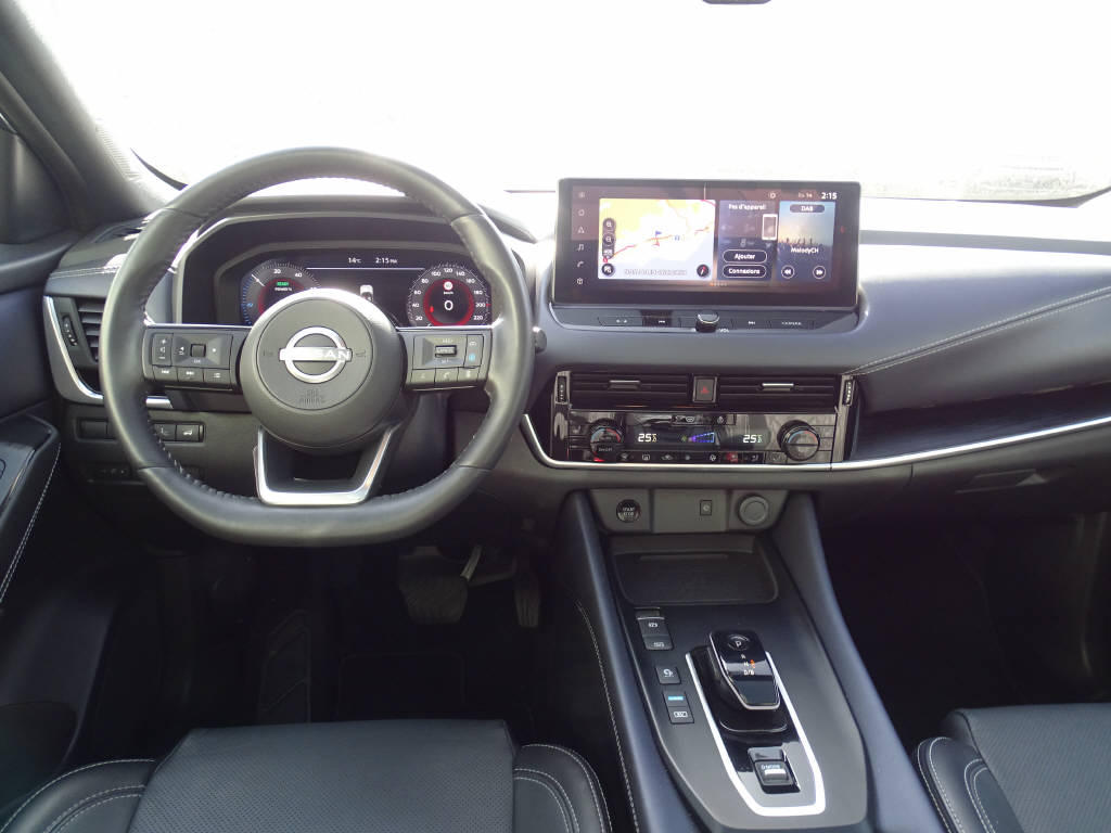 NISSAN Qashqai 1.5 VC-T Tekna+-image-9