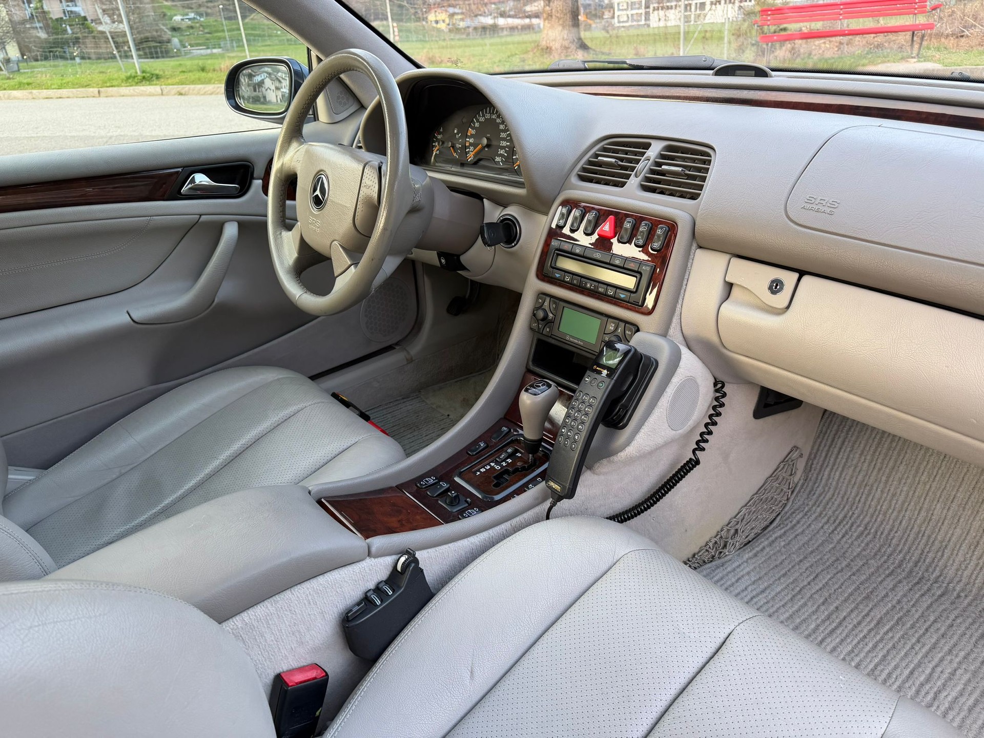 MERCEDES-BENZ CLK 430 Elégance Automatic-image-7