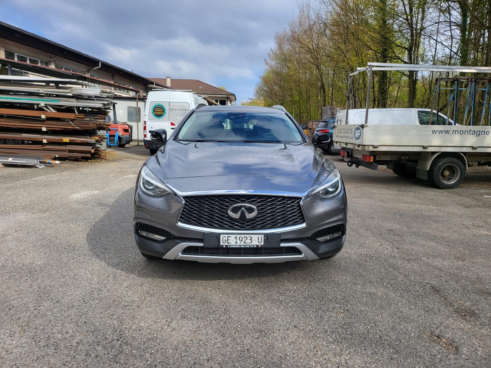 INFINITI QX30 2.2d Luxe DCT AWD-image-1