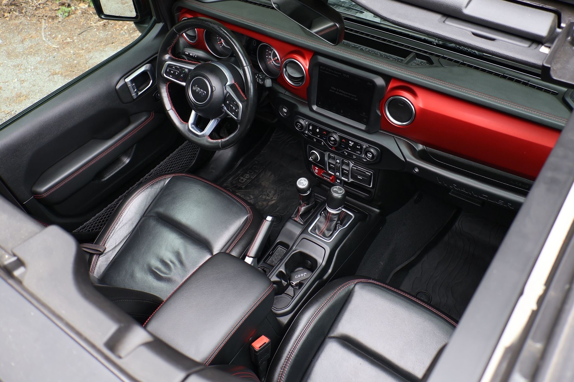 JEEP Wrangler 2.0 Unlimited Rubicon Automatic-image-11