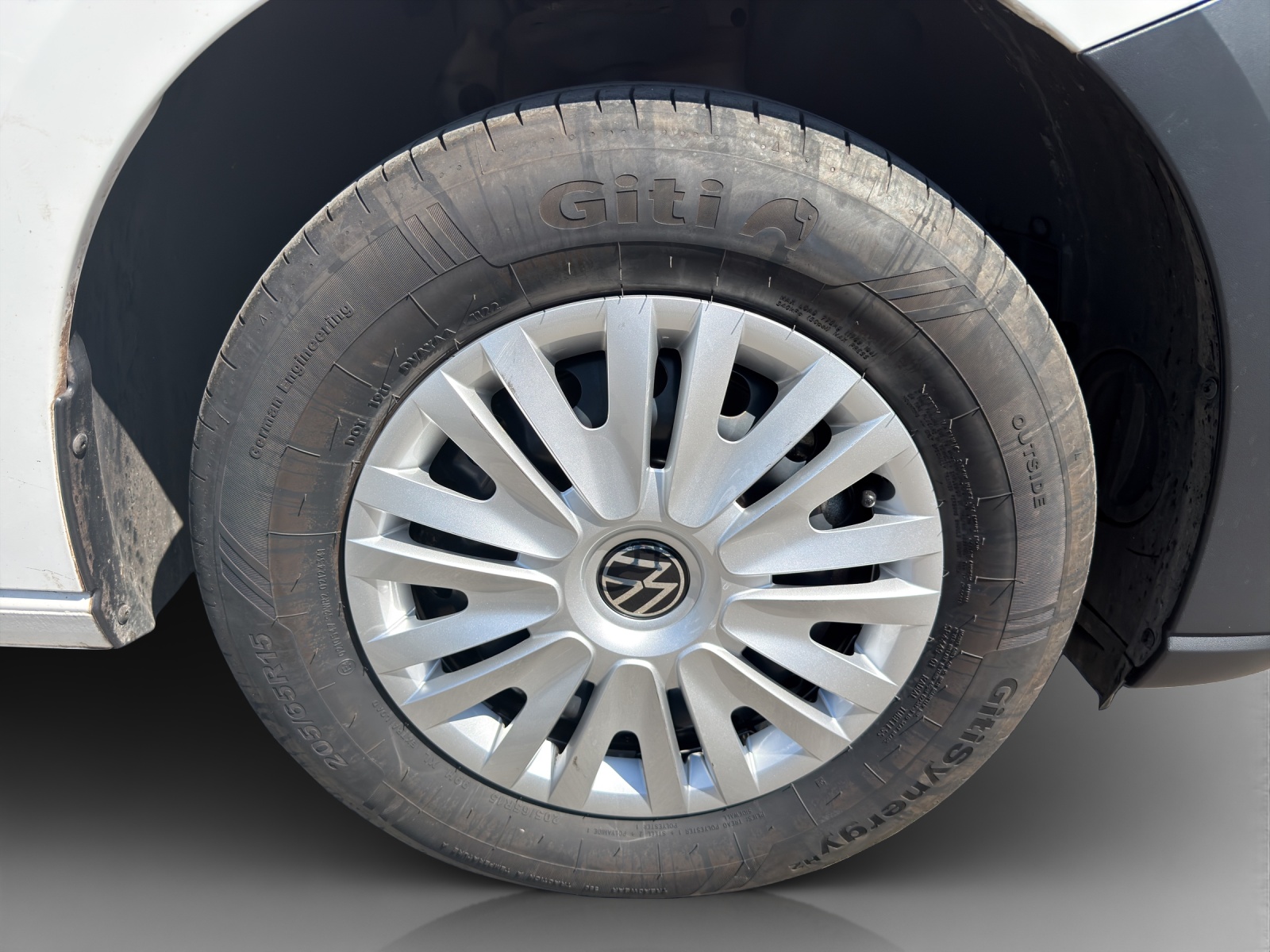 VW Caddy Cargo 2.0TDI Entry-image-15