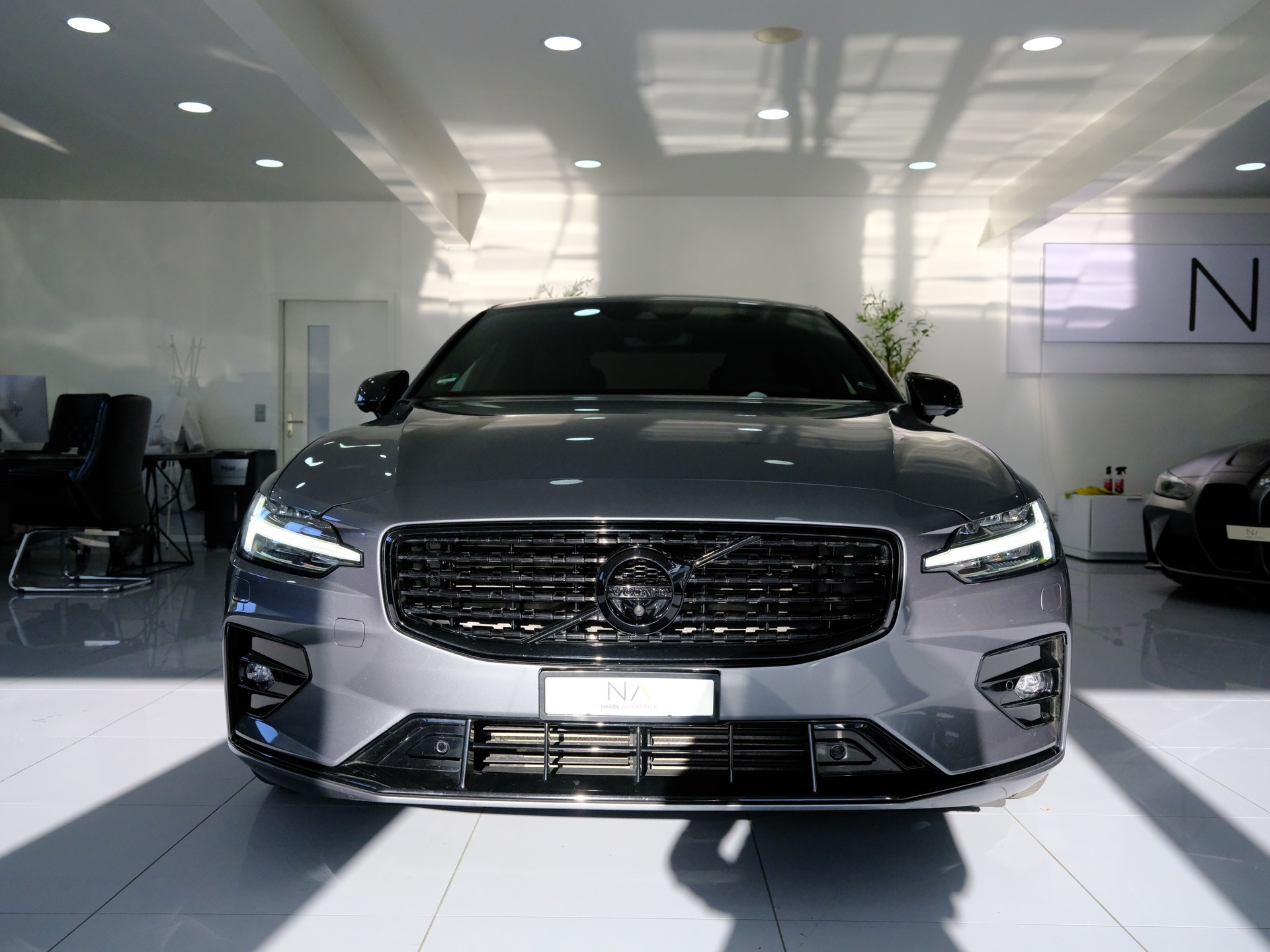VOLVO S60 T5 R-Design Geartronic-showroom-element-2